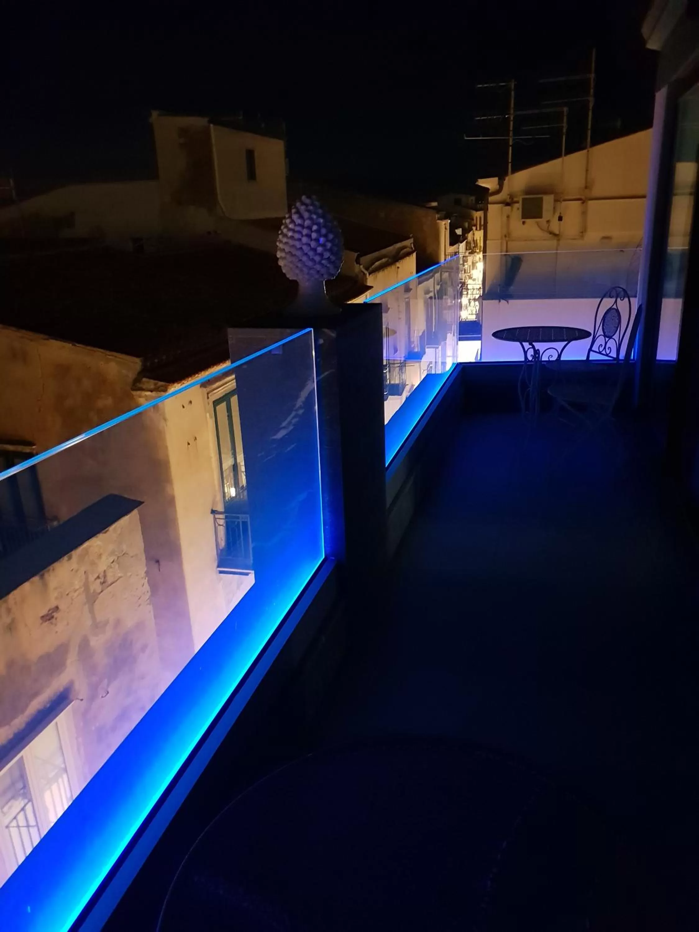 Ossuna Bay Hotel Boutique