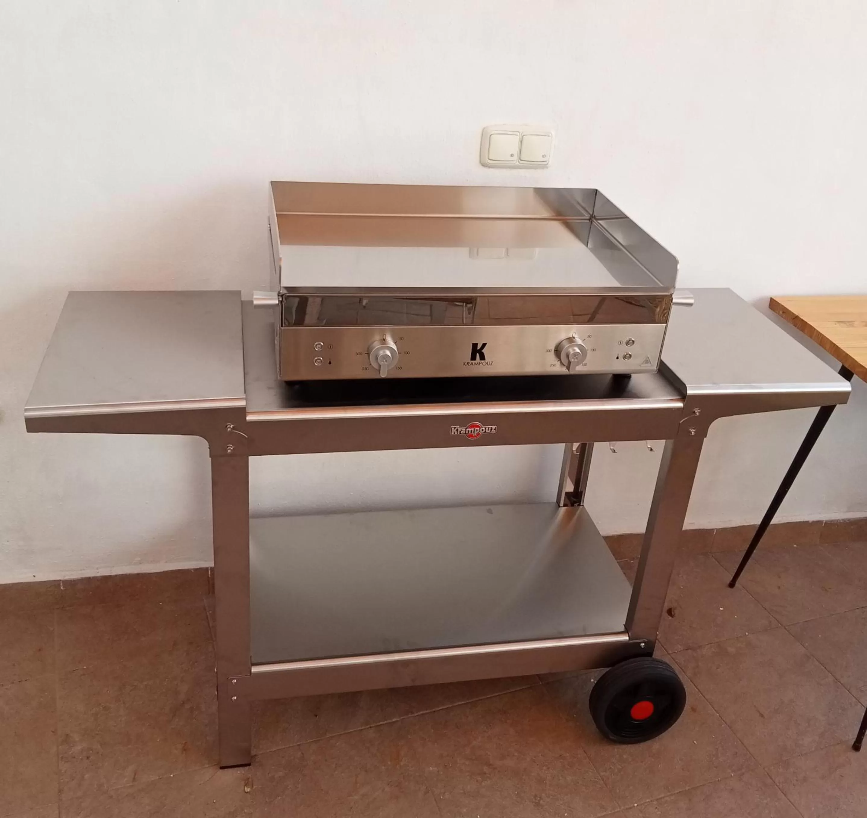 BBQ facilities, Kitchen/Kitchenette in Casa Victoire Ayamonte