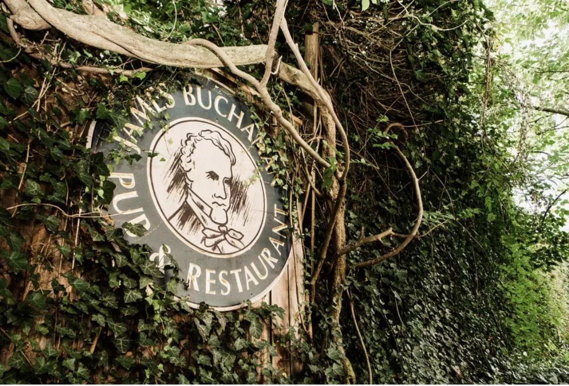 James Buchanan Hotel, Trademark Collection by Wyndham