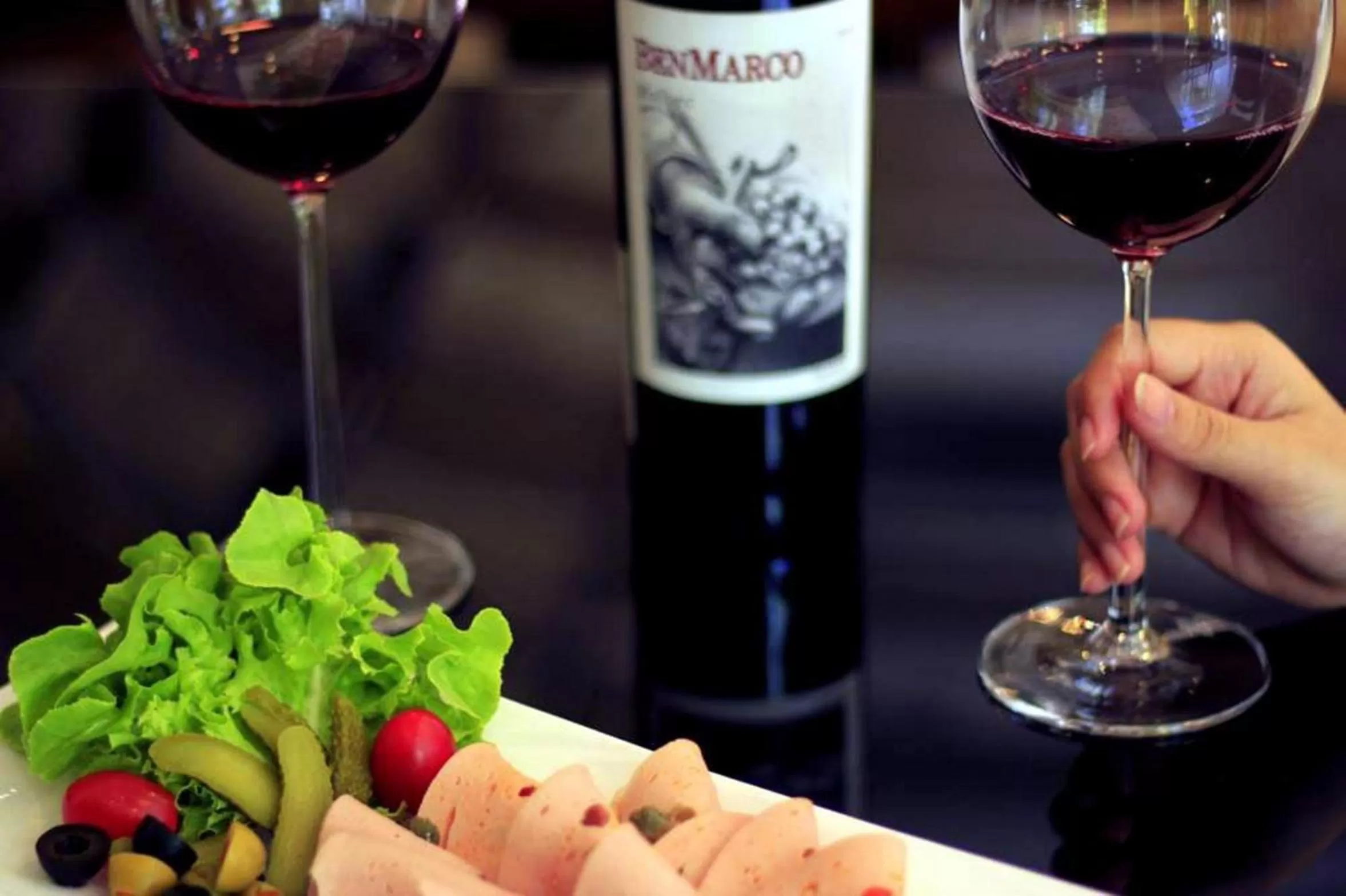 Nearby landmark in Rimnaam Klangchan Hotel - SHA Plus