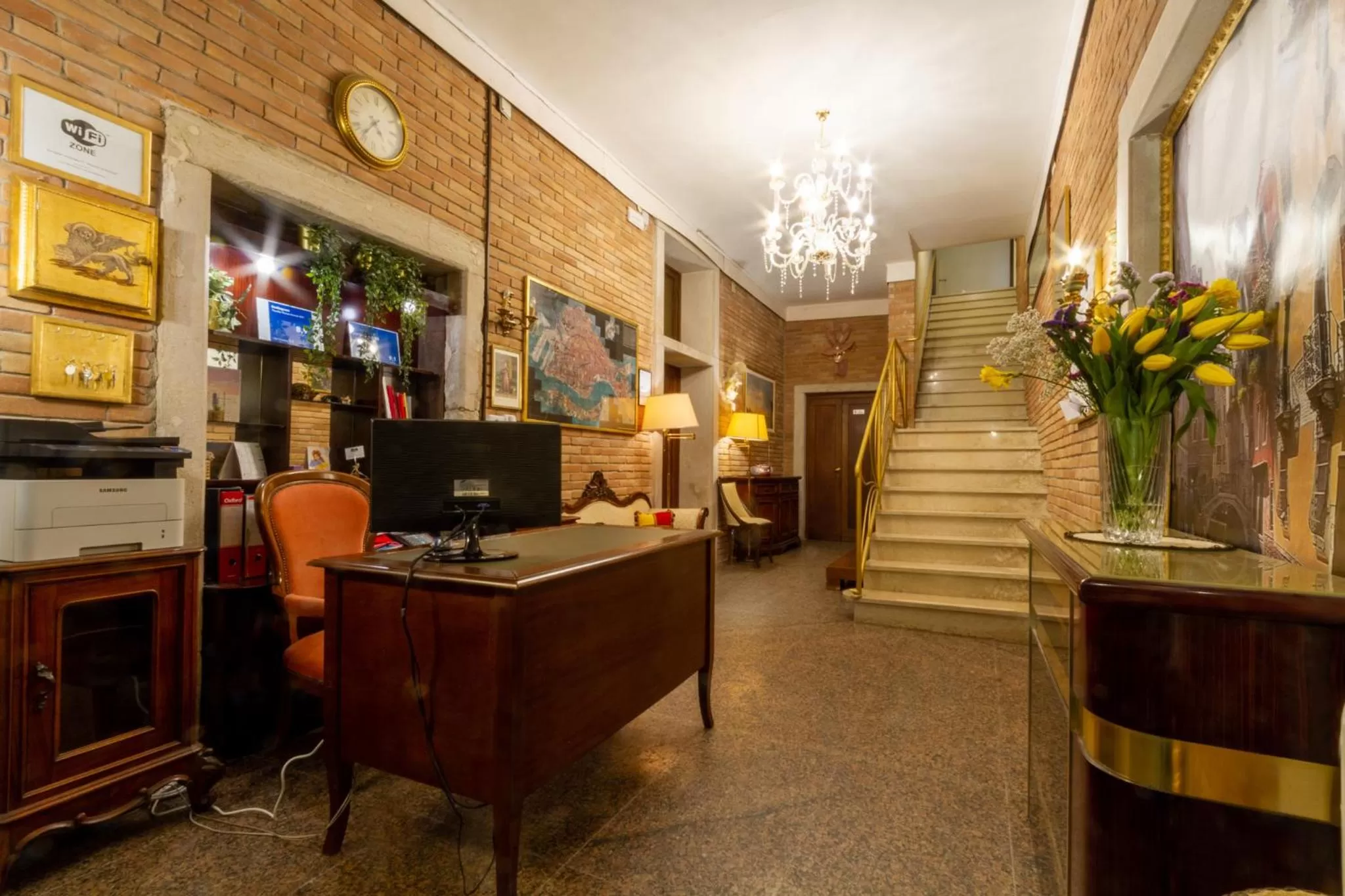 Lobby or reception in Art Dreams B&B