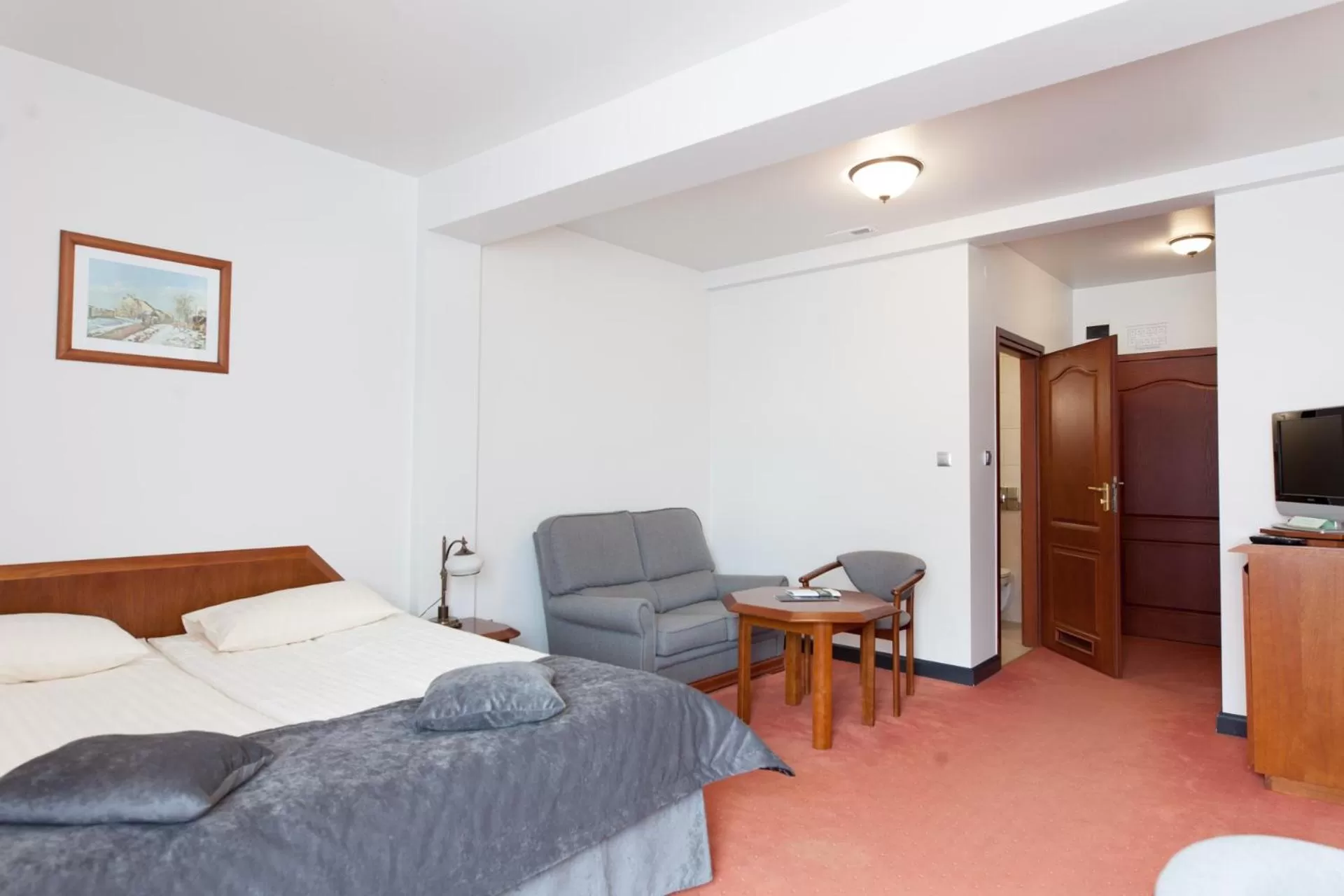 Hotel Restauracja Piwnica Rycerska