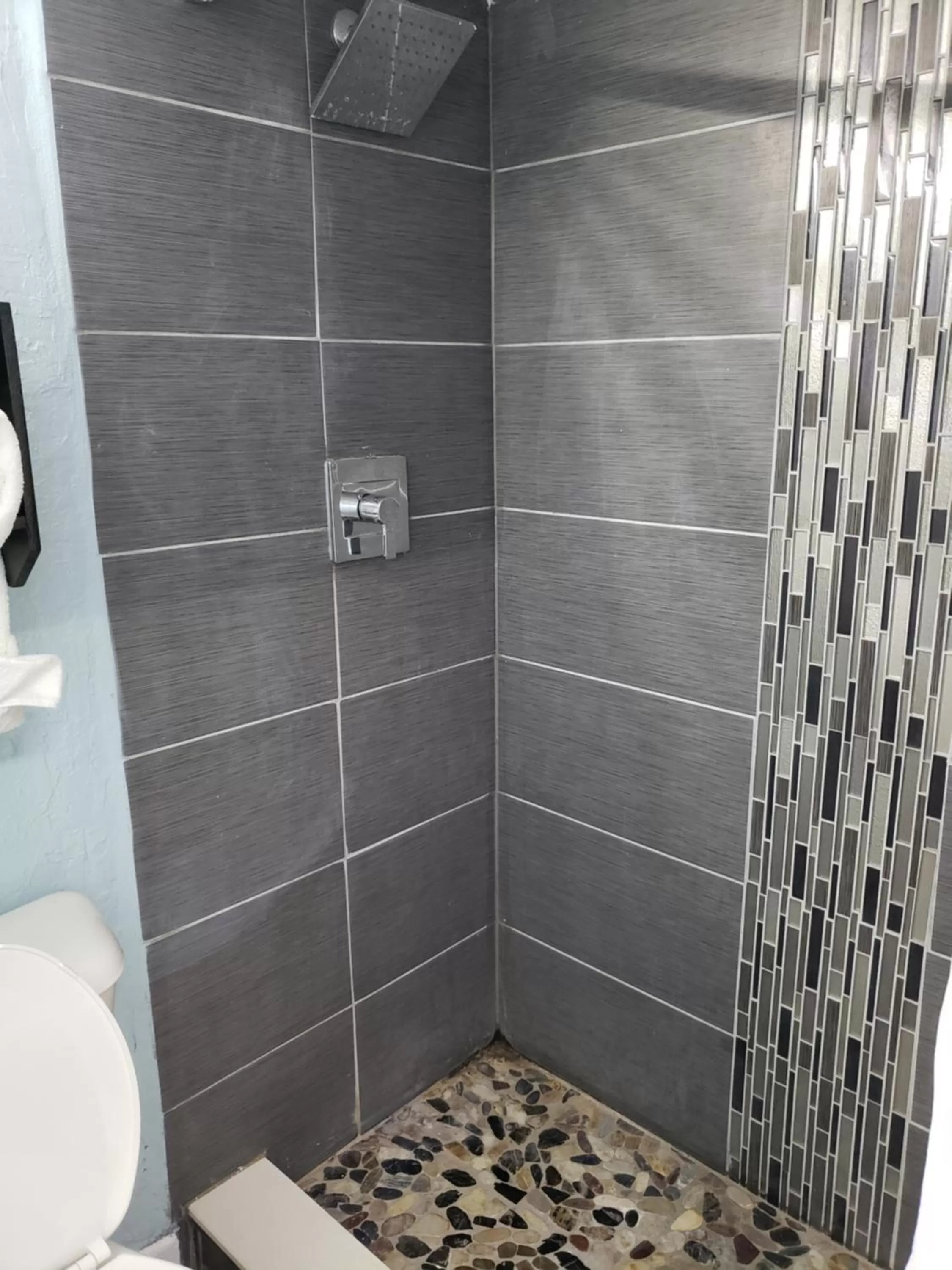 Bathroom in Topaz Motel - Flagler Beach