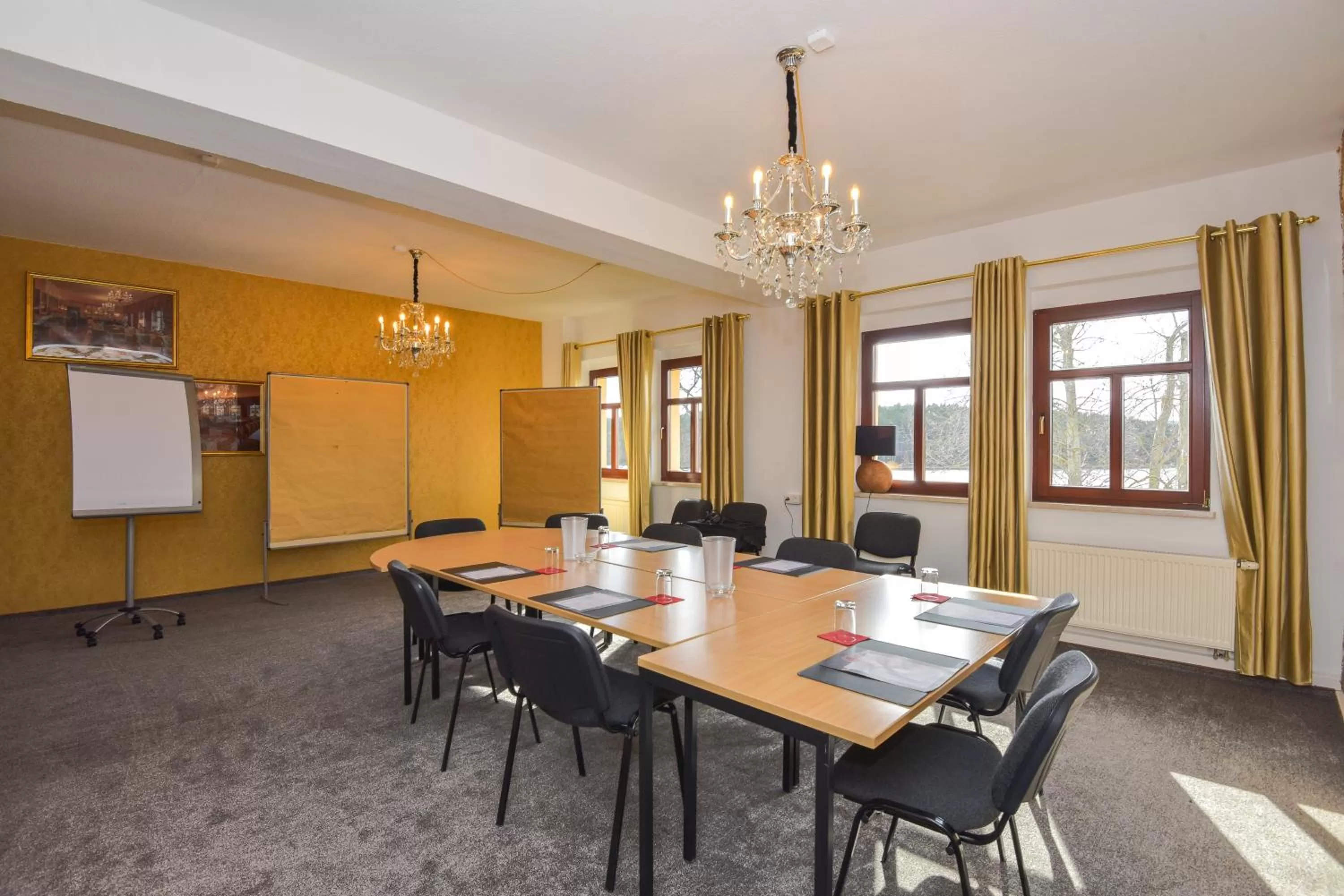 Meeting/conference room in Riverdam