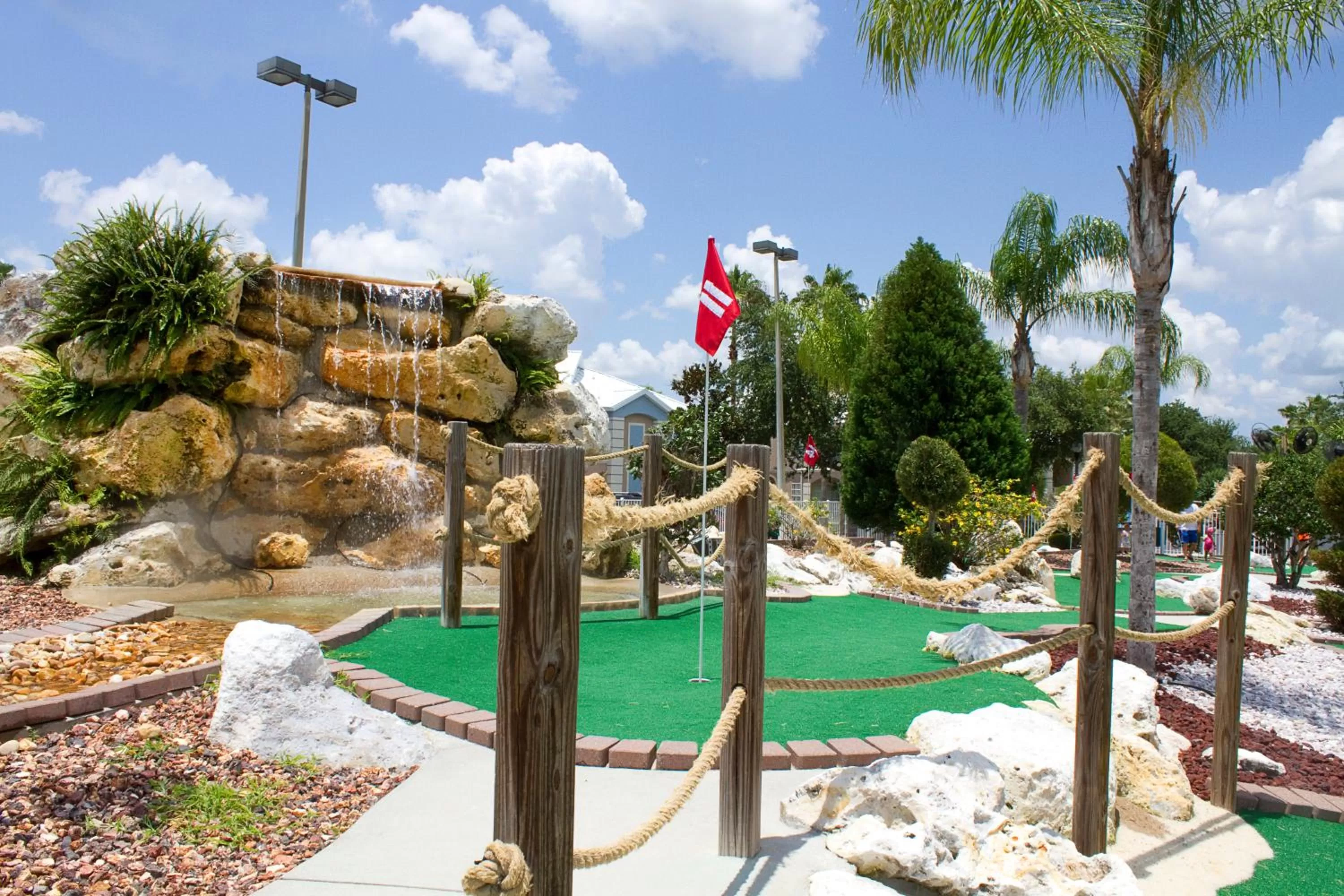 Minigolf in Summer Bay Orlando by Exploria Resorts