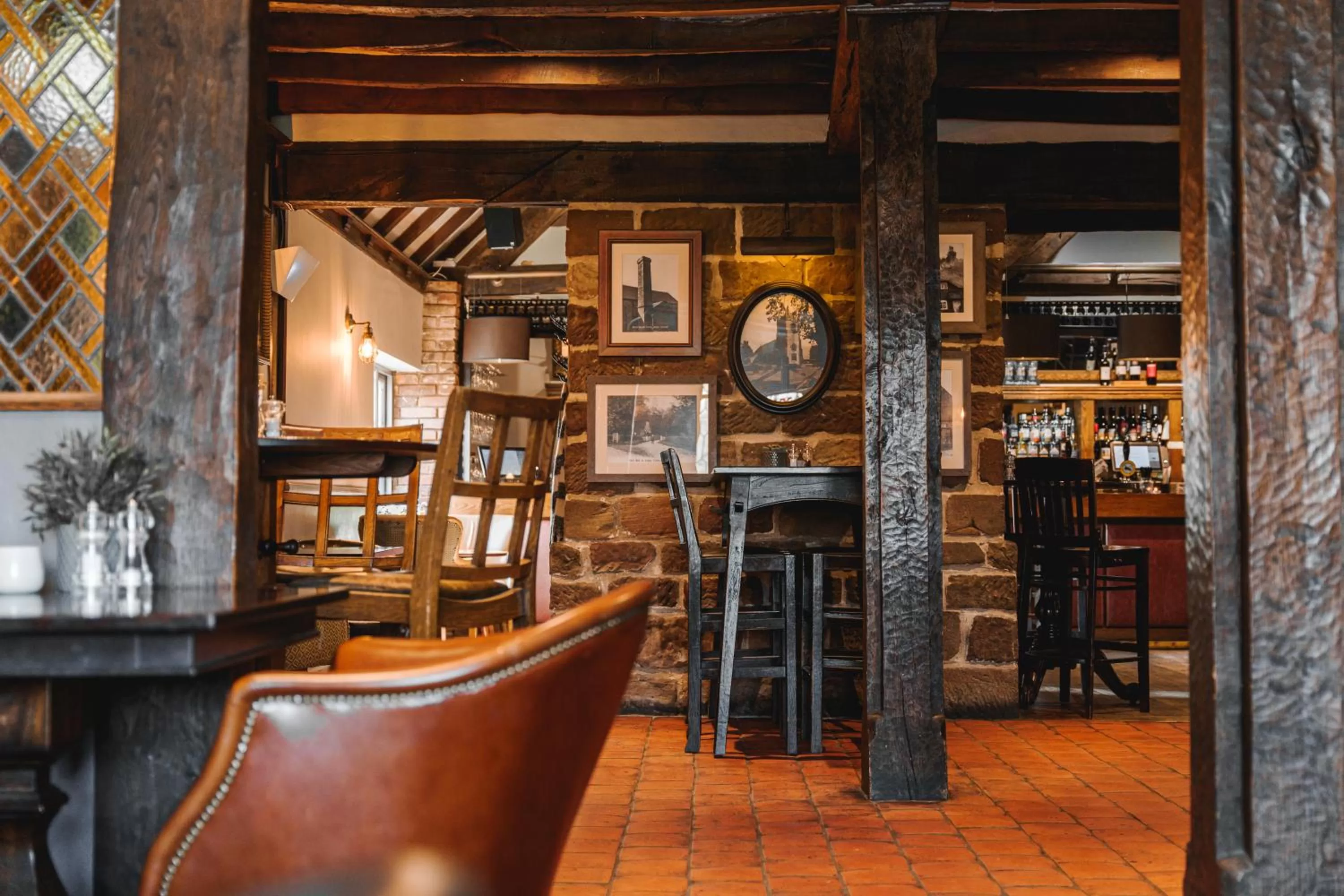 Restaurant/places to eat in The Moat House