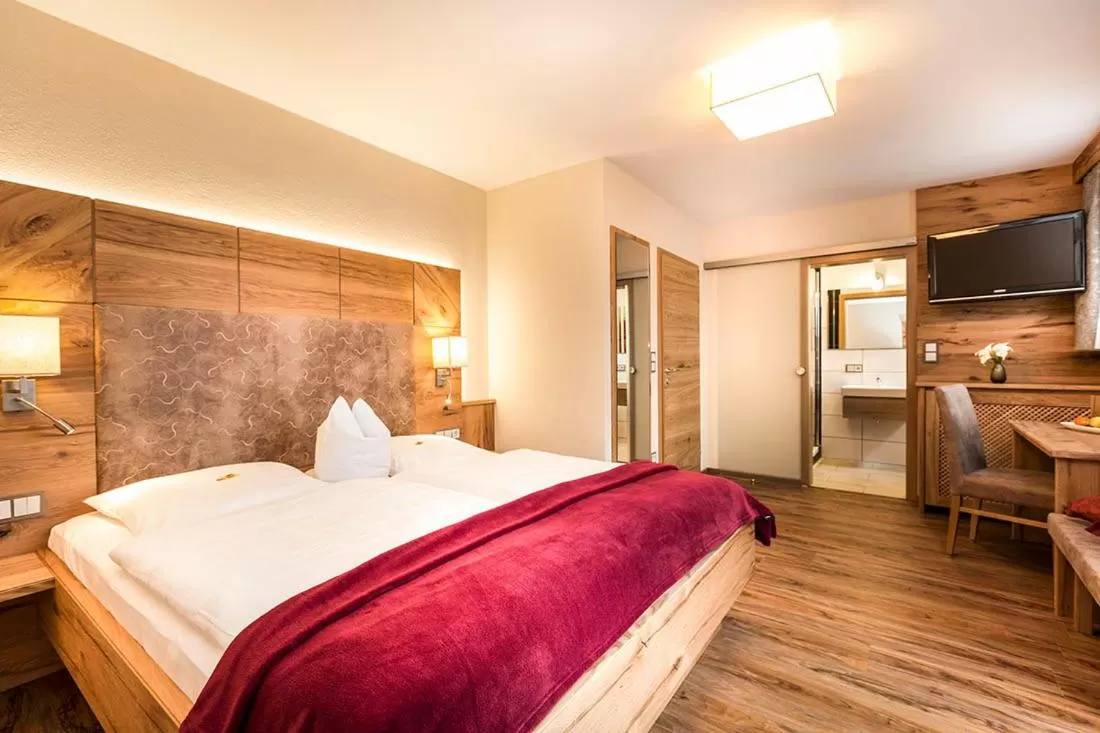 Bed in Genusshotel Hohenbogen