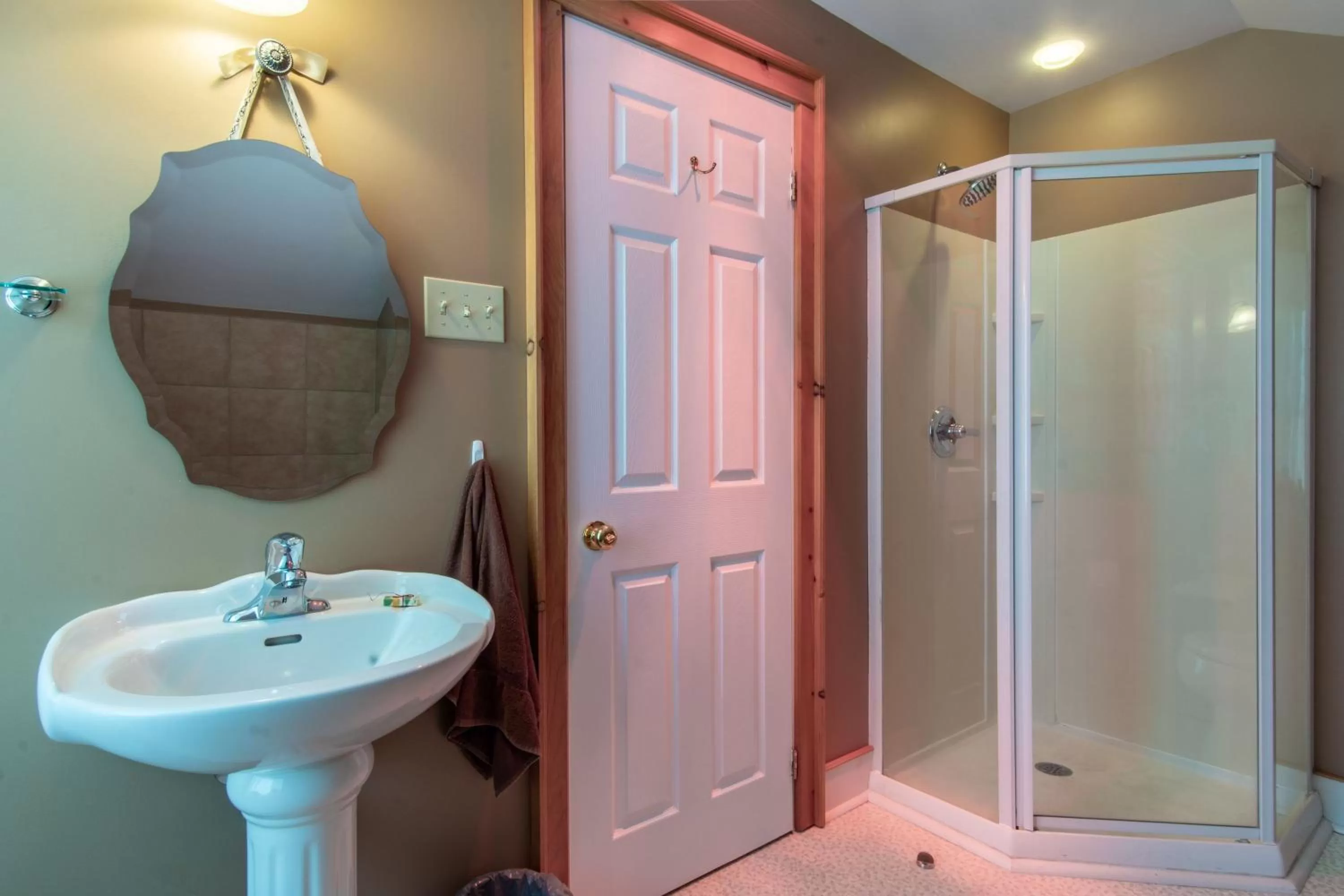 Hastings House Bed & Breakfast