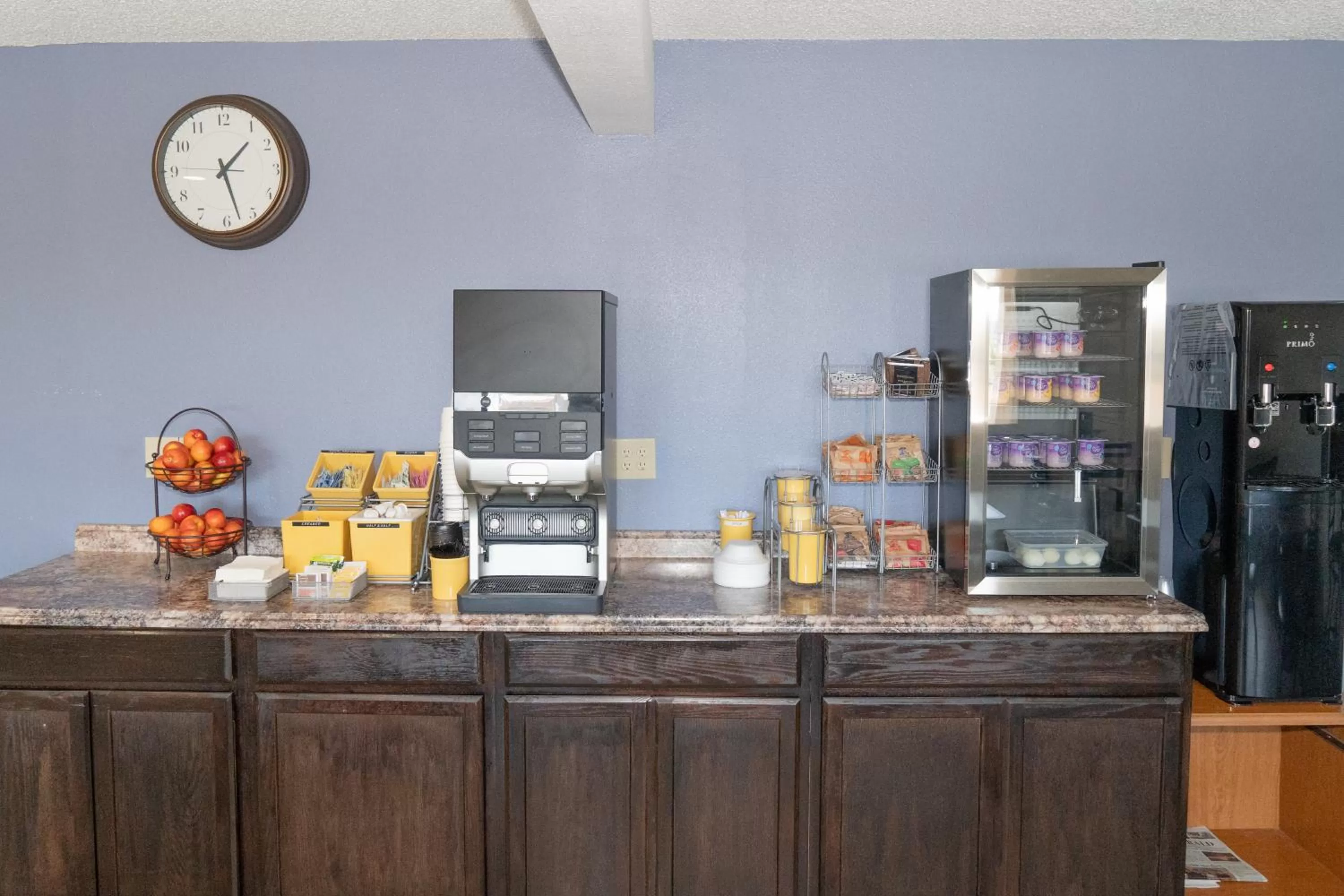 Continental breakfast in Days Inn by Wyndham Lake Havasu