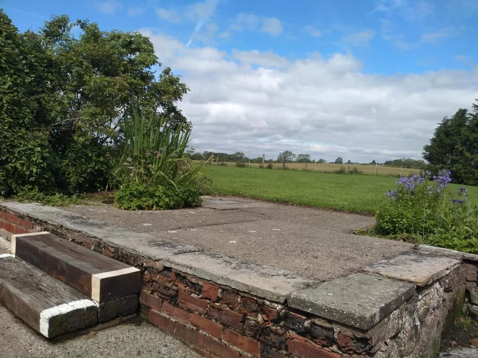 Garden in The Crossings