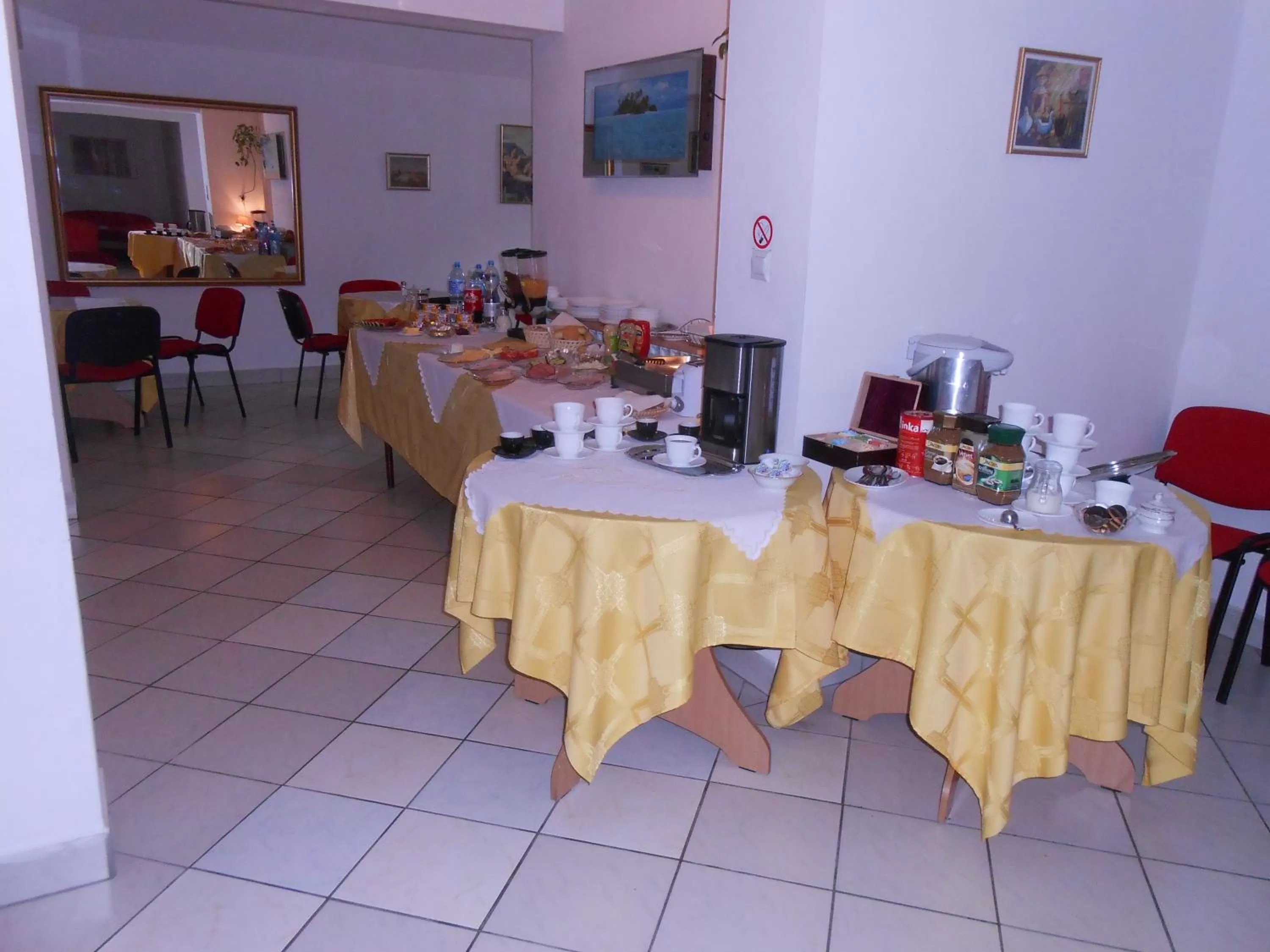 Breakfast, Restaurant/Places to Eat in Hotel As