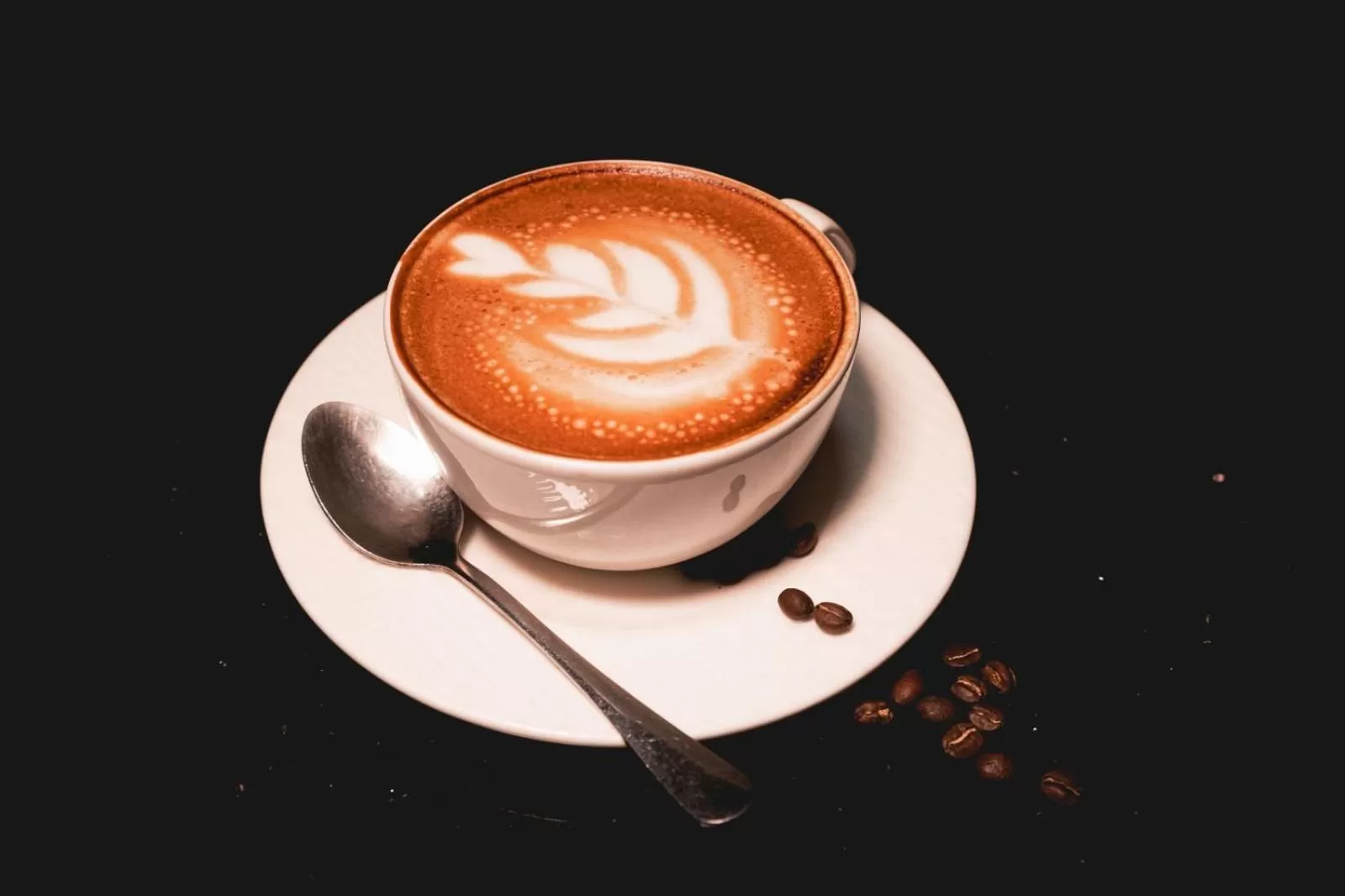 Restaurant/places to eat in After 40 Hotel