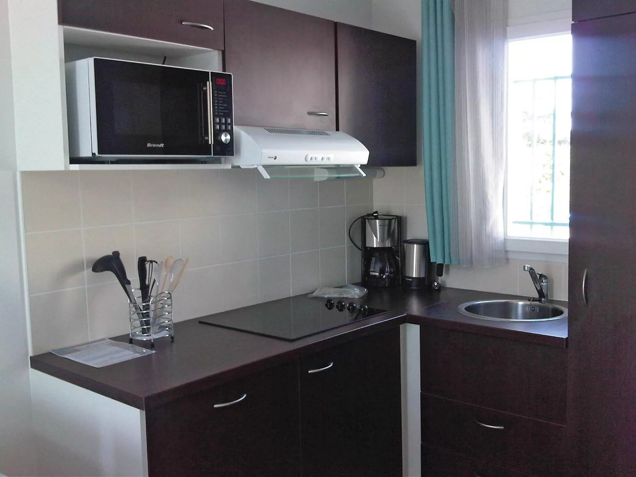 Kitchen or kitchenette in Lagrange Vacances Les Carrelets