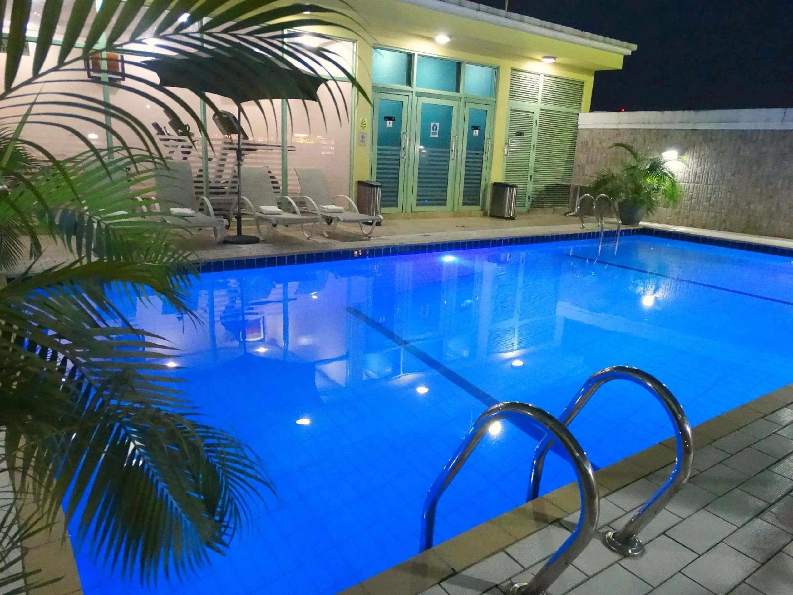 Decorative detail, Swimming Pool in Swiss International Mabisel Port Harcourt