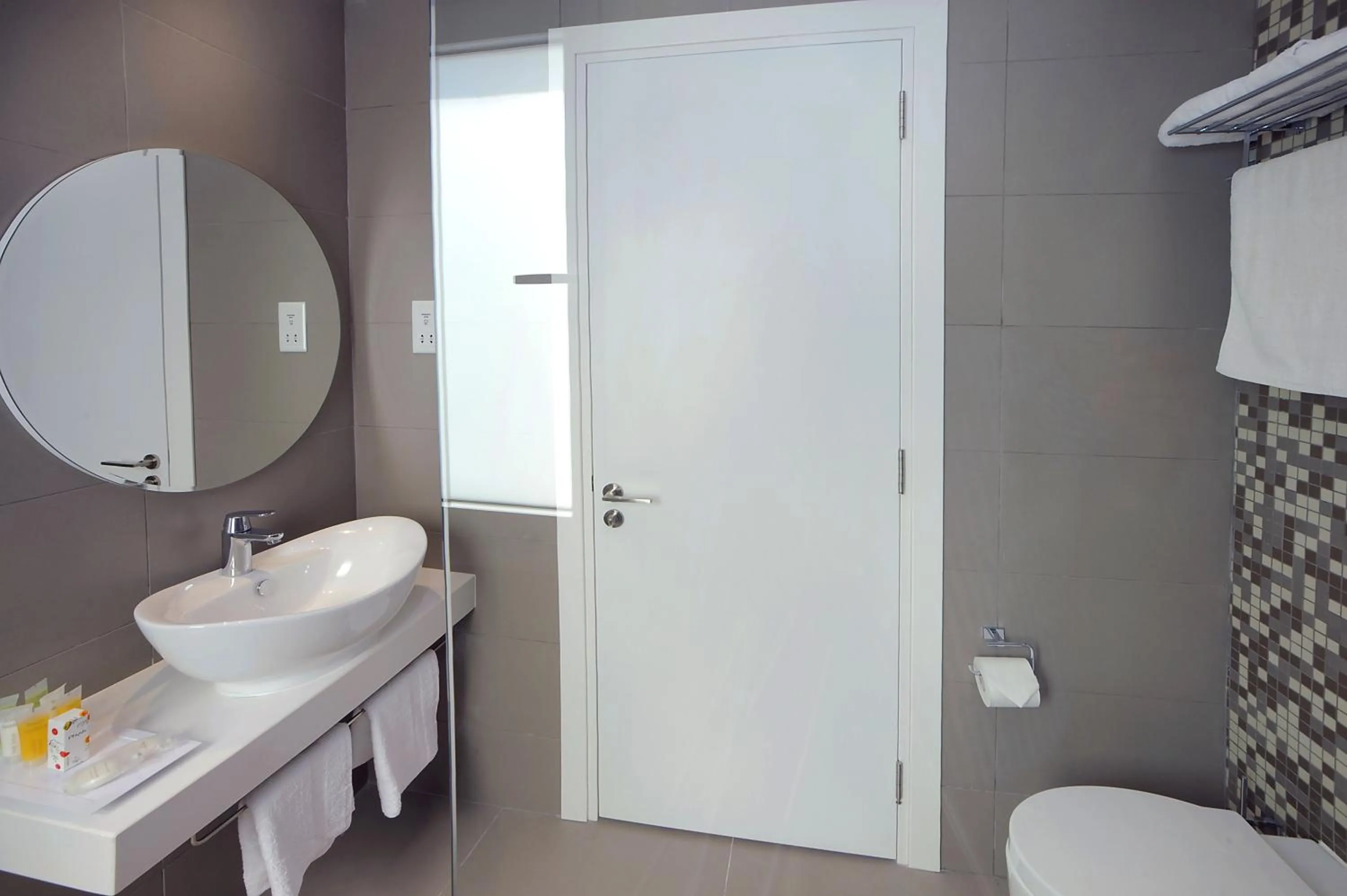 Okeanos Beach Boutique Hotel