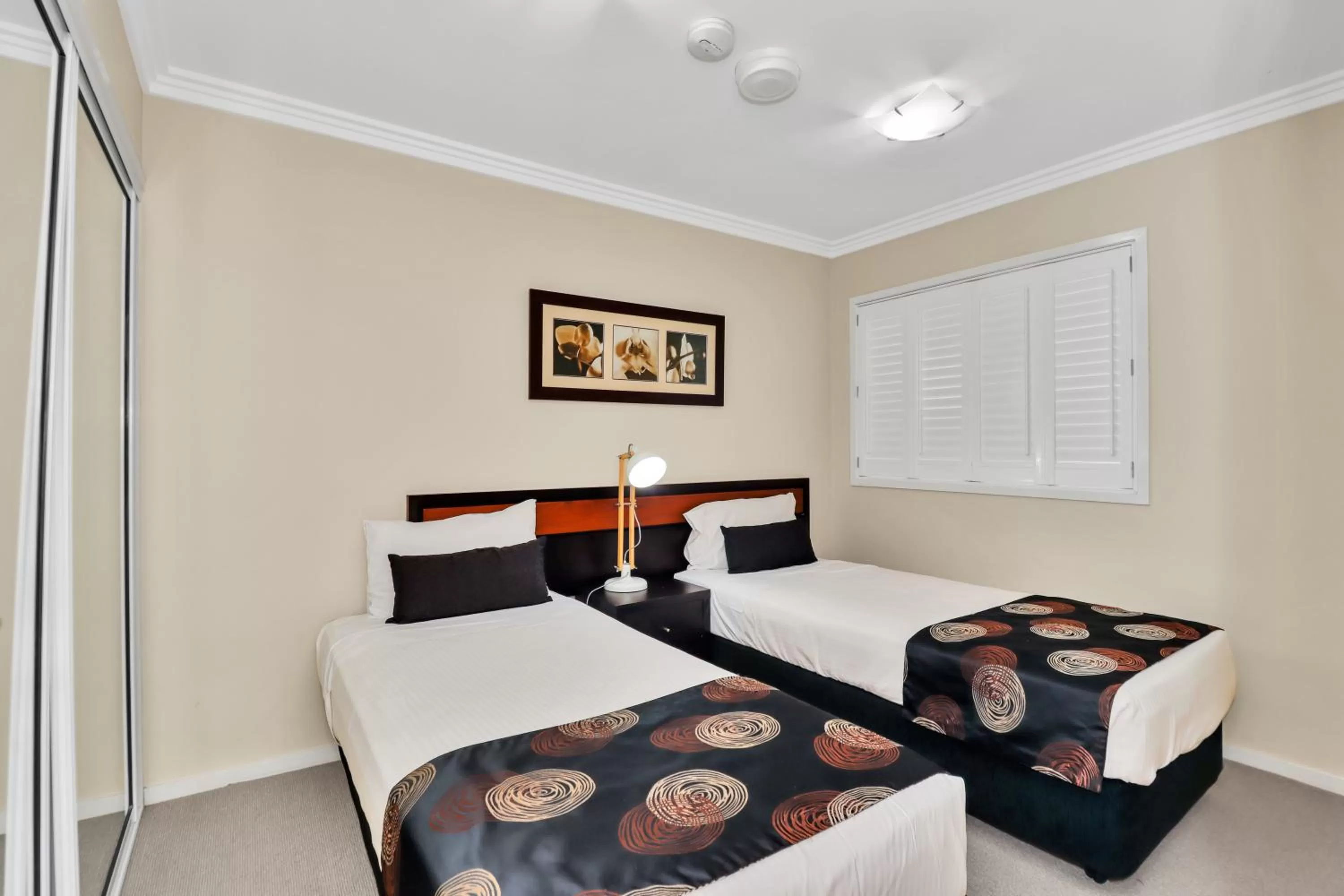 Bed in Eden by the Bay