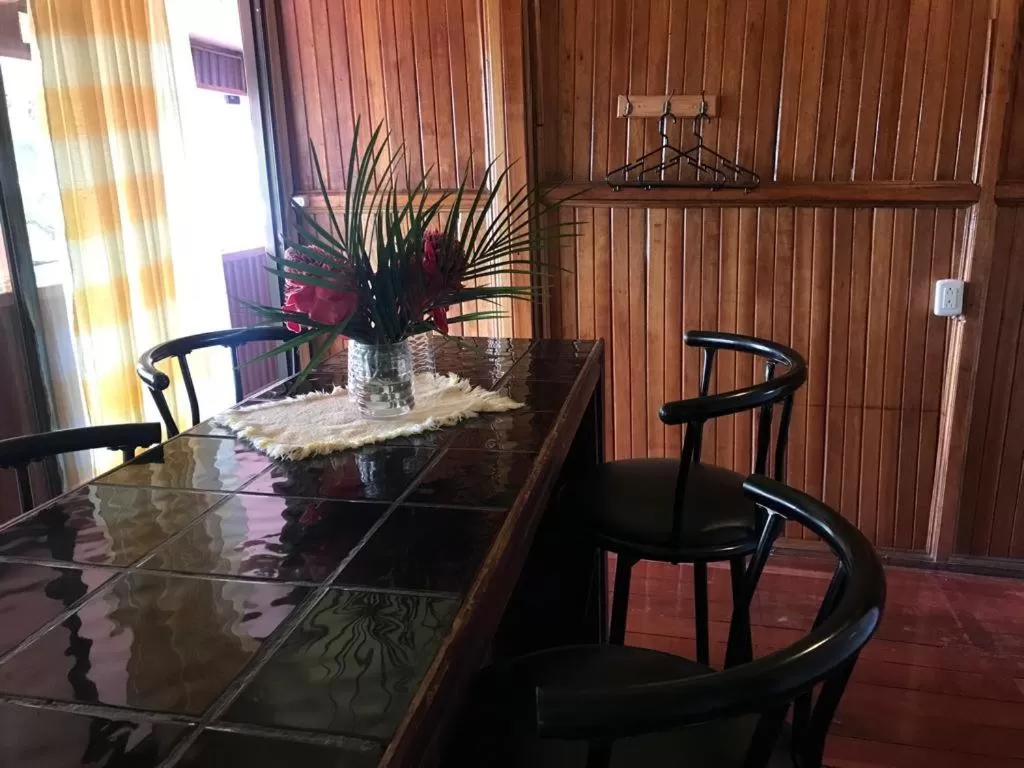 Dining area in Hotel Green Mountain turrialba