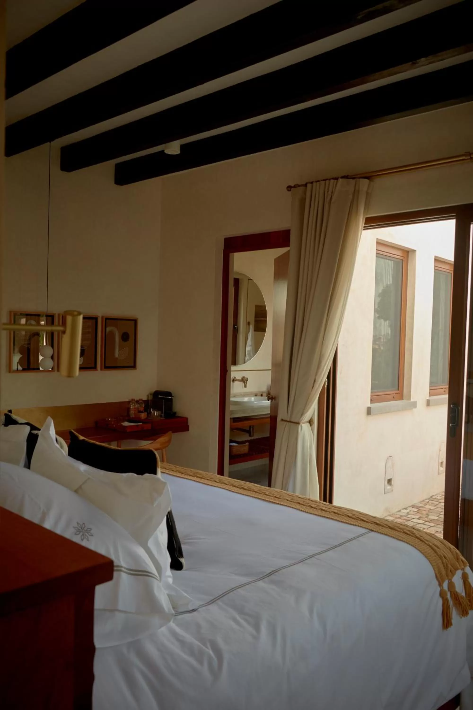 Bed in Cantera 1910 Hotel Boutique, Destination Hotel