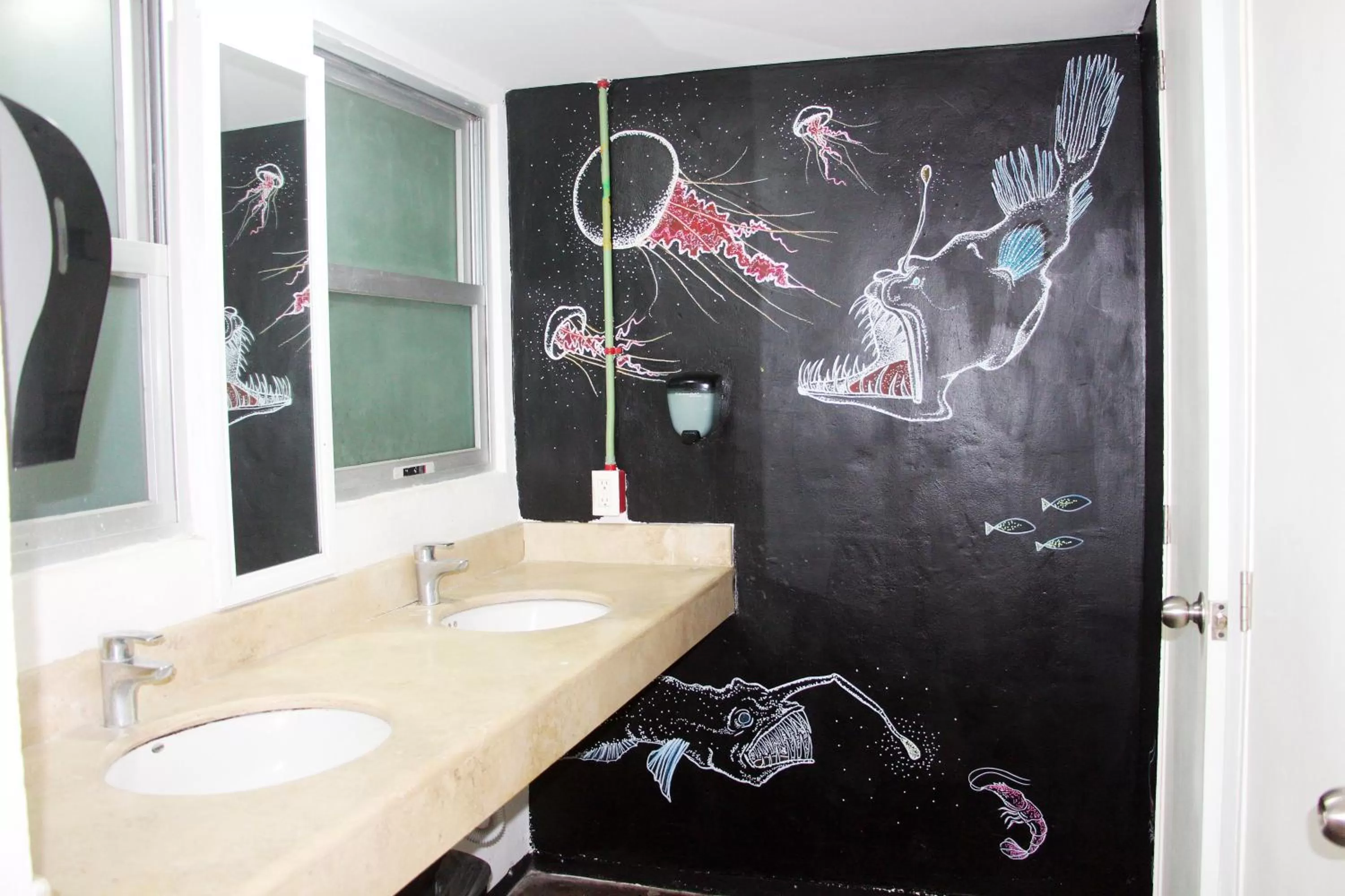 Shower, Bathroom in Hotel & Hostal Casa de Luz Cancun