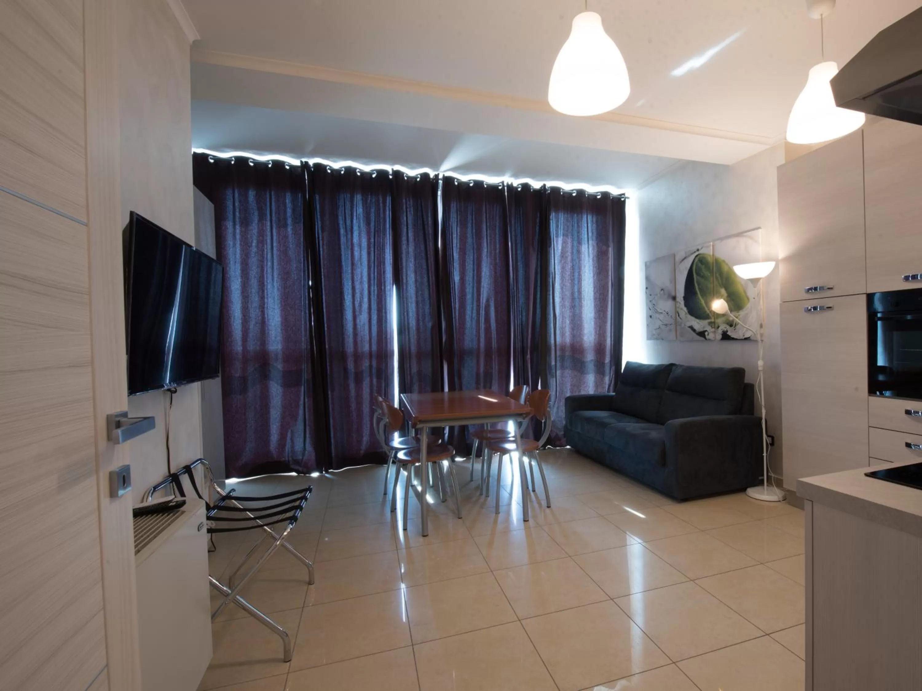 Dining area in Castiglione Residence