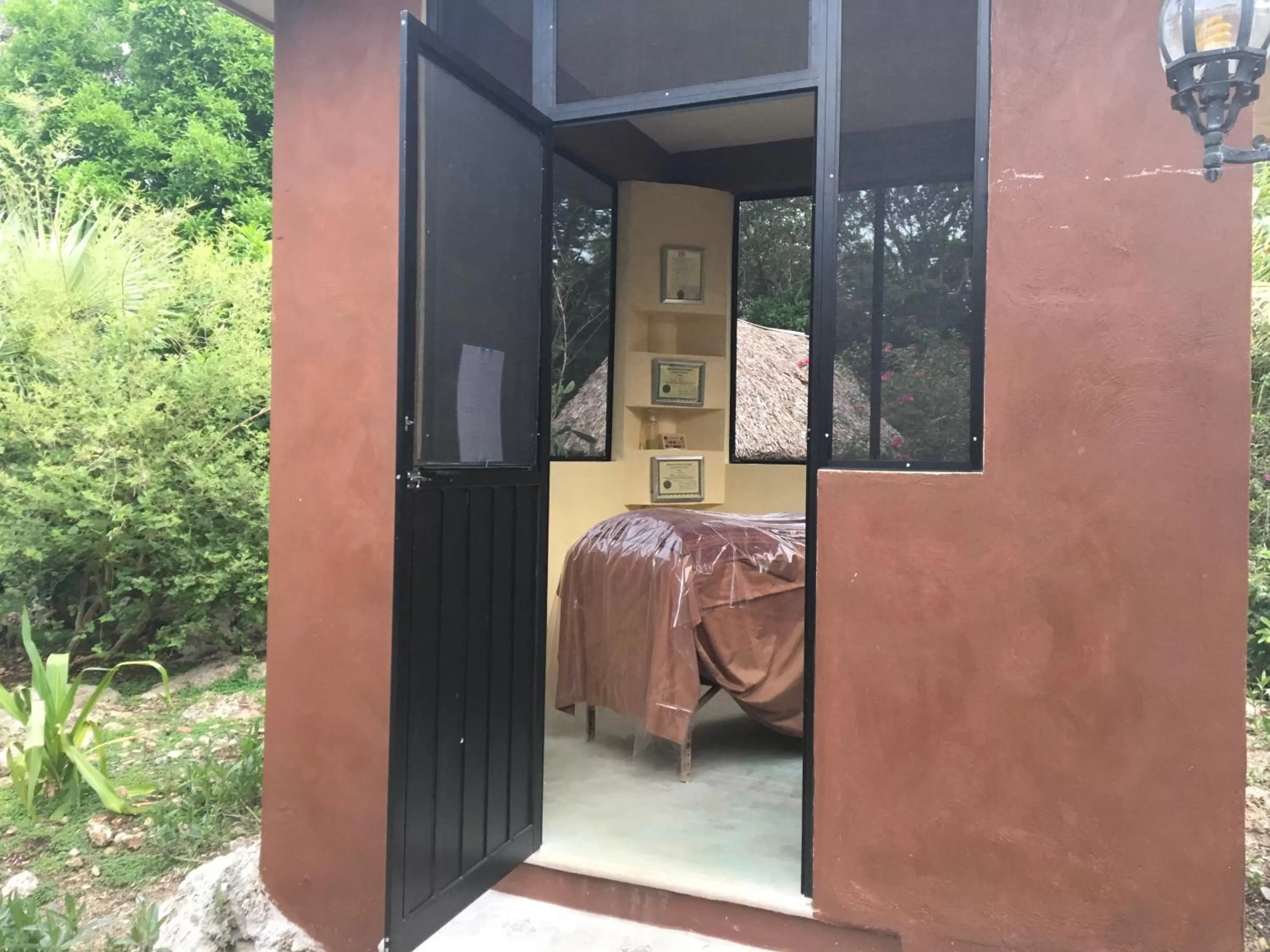 Massage in The Pickled Onion Eco-Boutique B&B