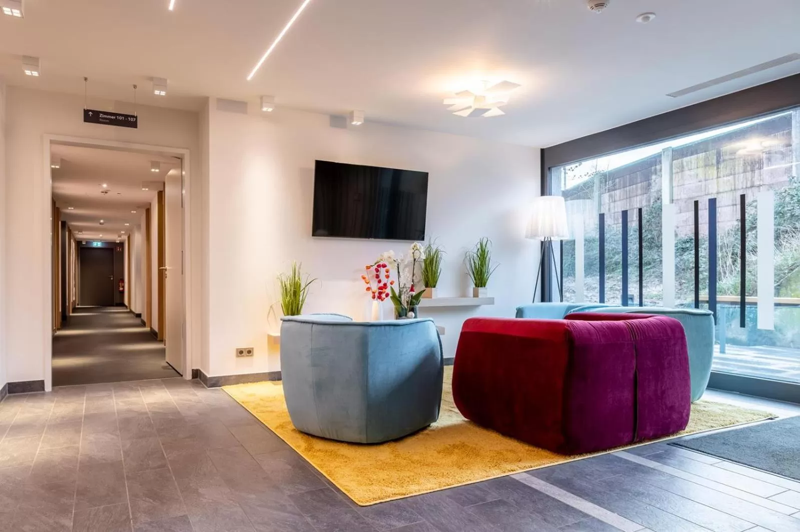 Communal lounge/ TV room in Serways Hotel Hösel