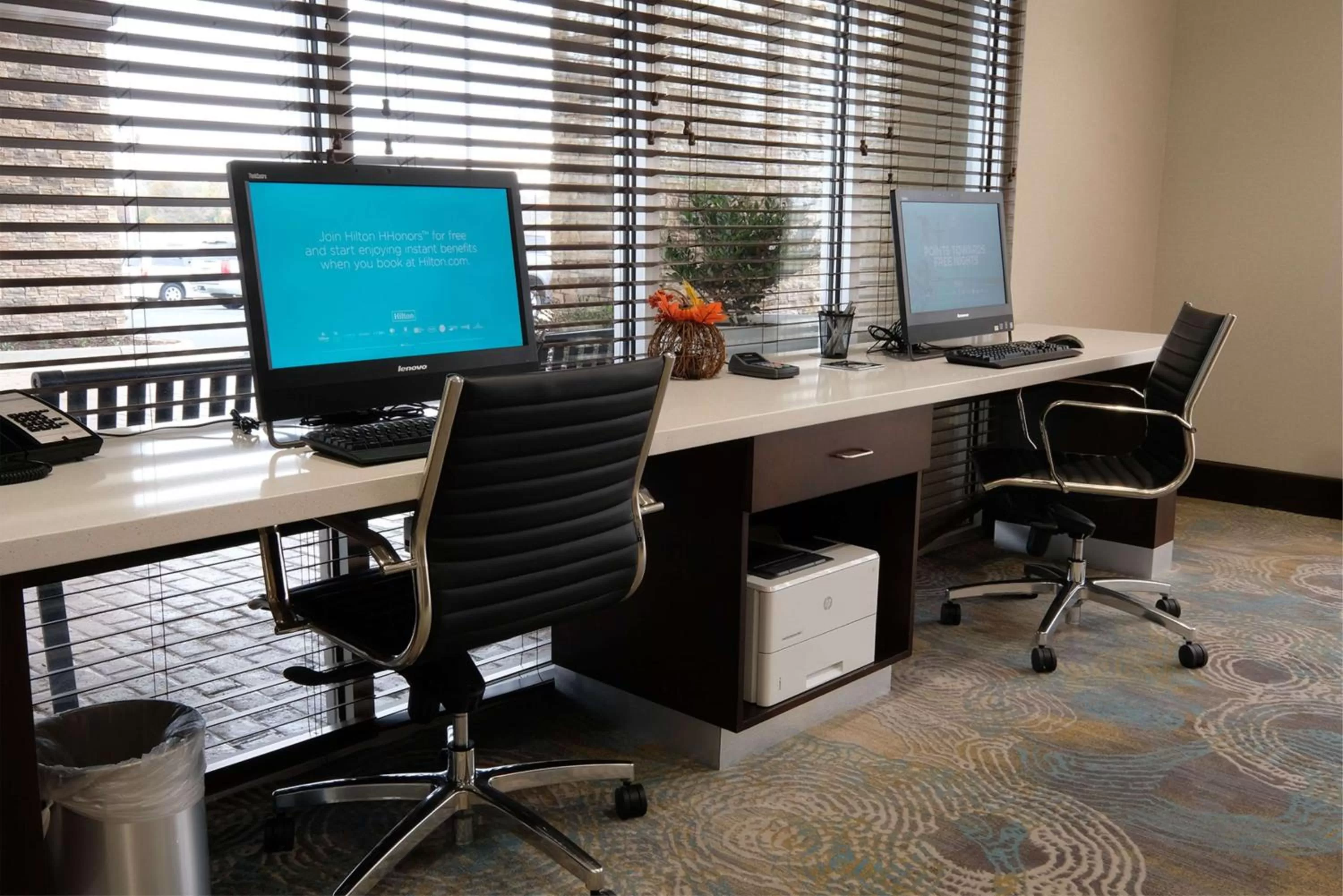 Business facilities in Hampton Inn Searcy Arkansas