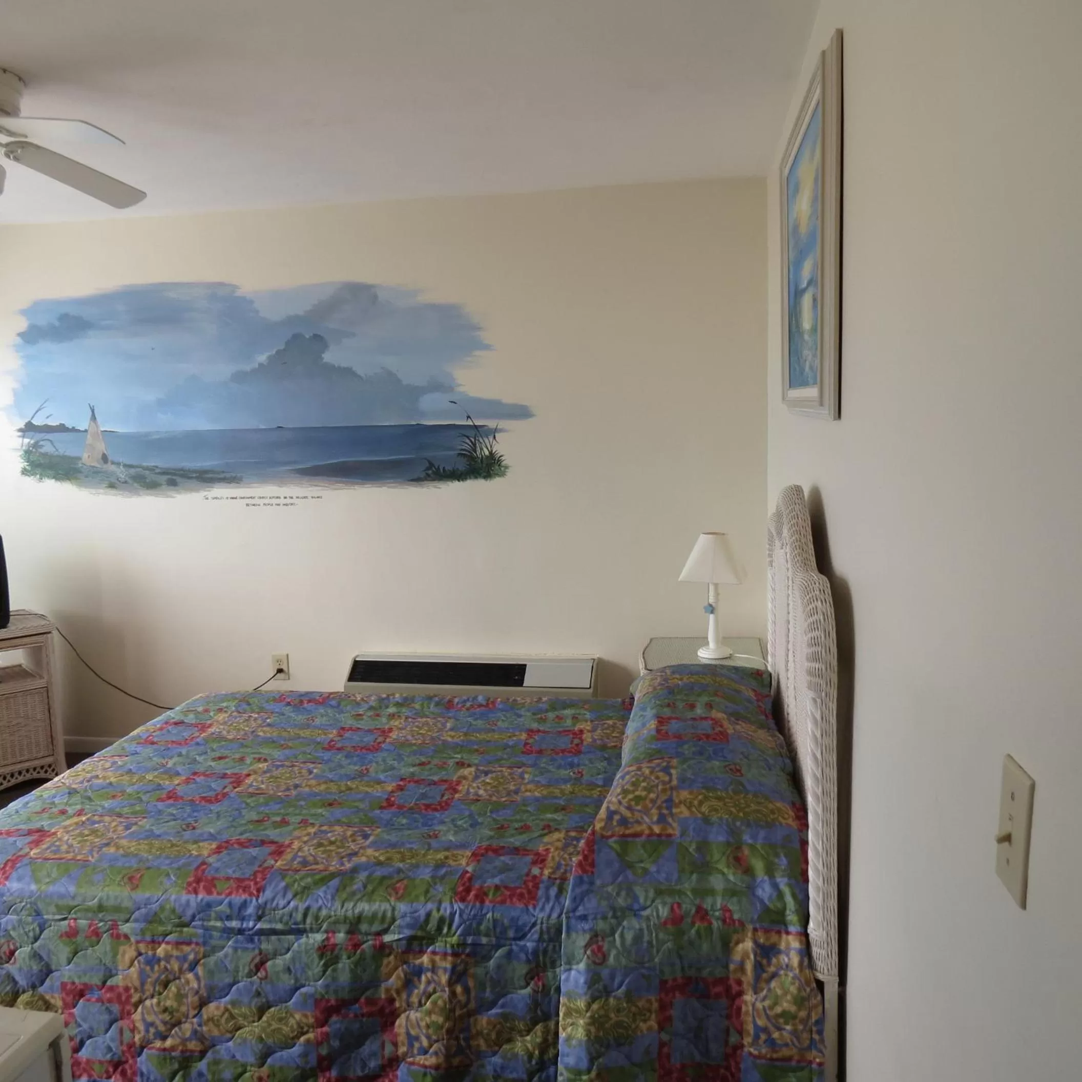 Bed in Beach Front Motel Cedar Key