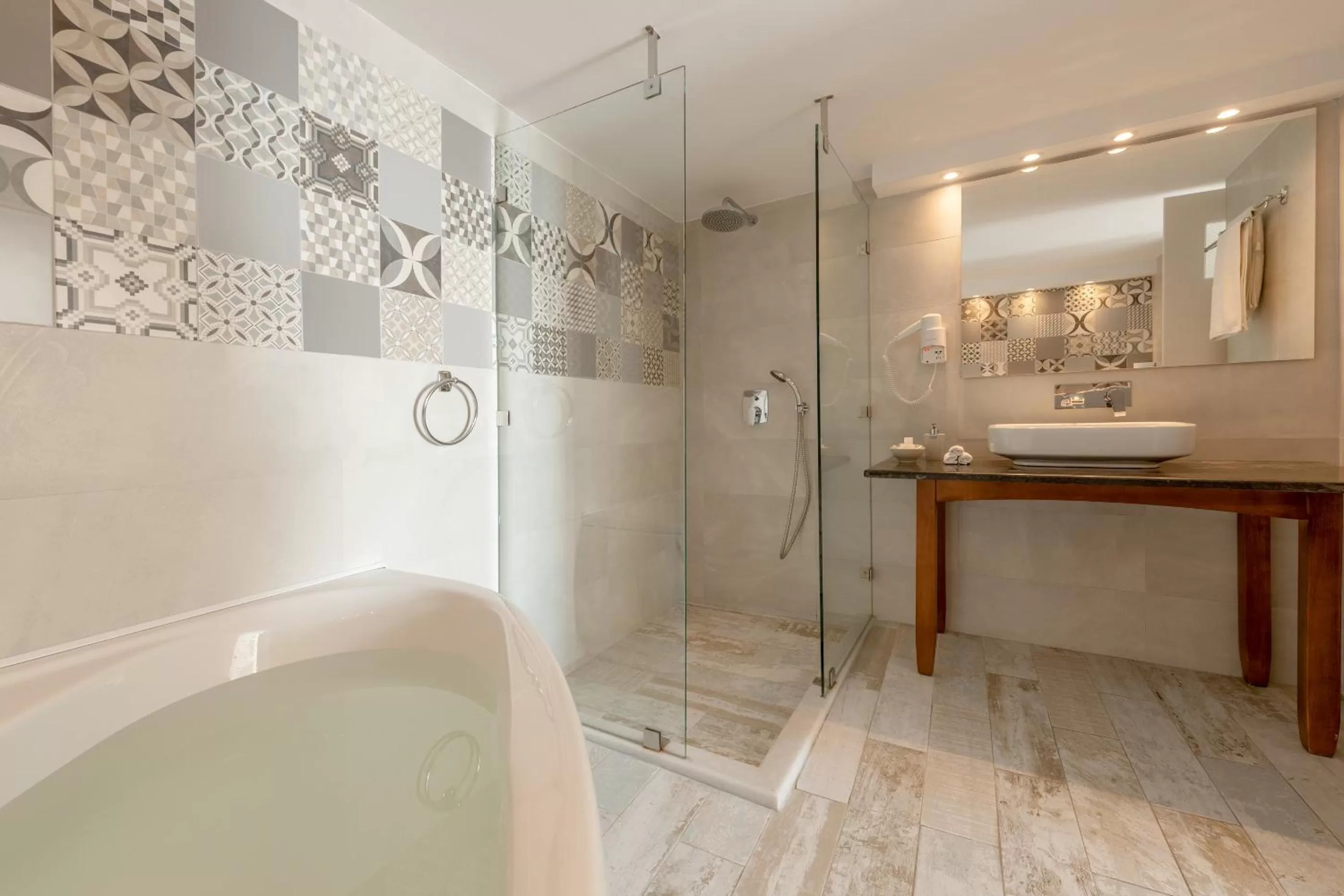 Bathroom in Keti Hotel