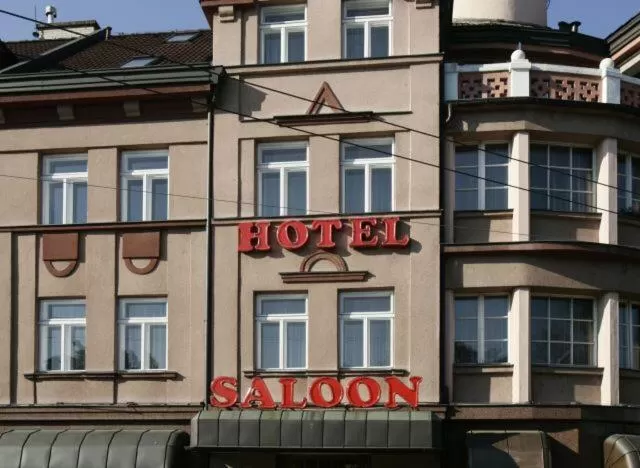 Facade/entrance in Hotel Saloon