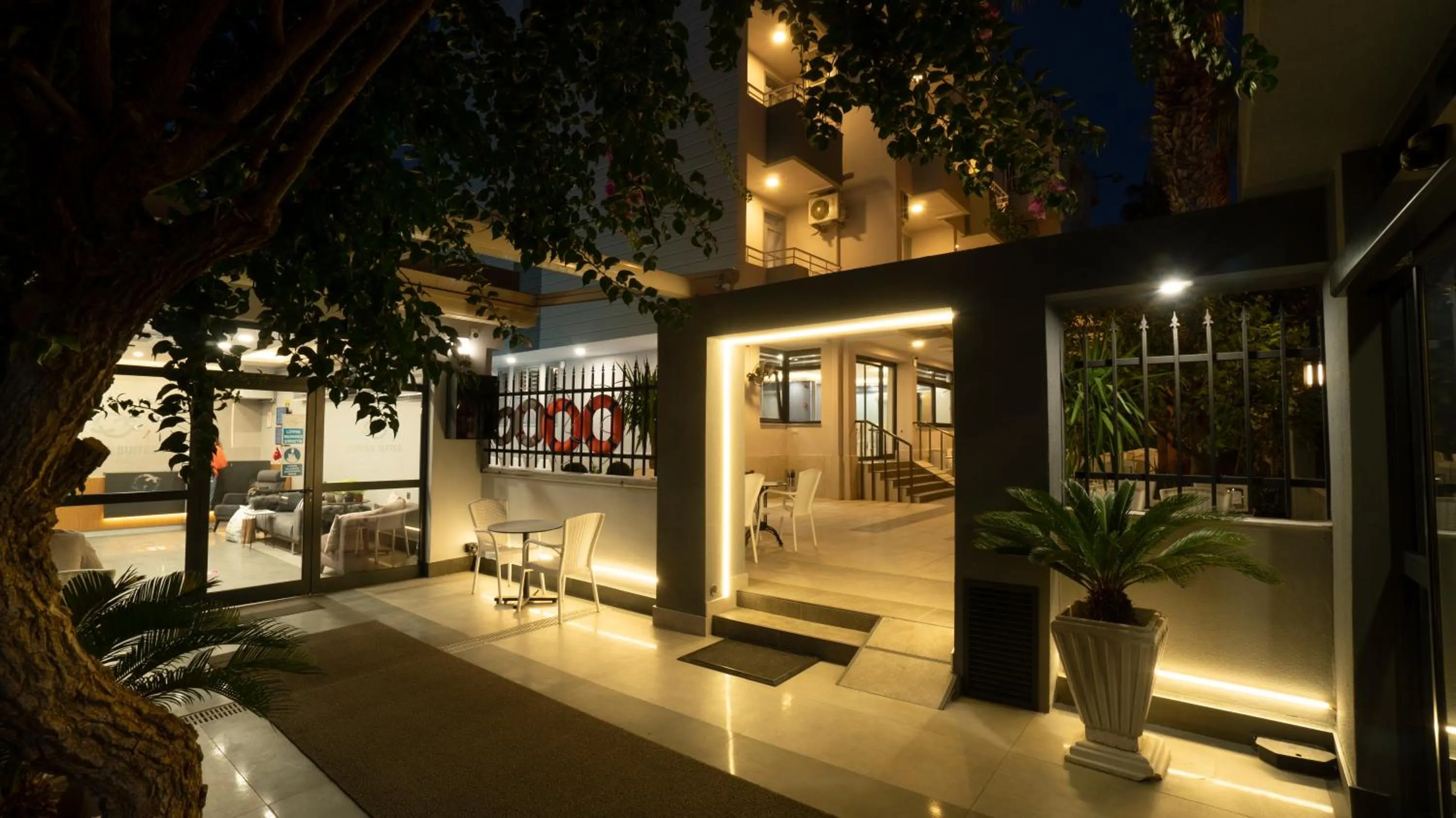 Facade/entrance in OPERA Hotel Antalya