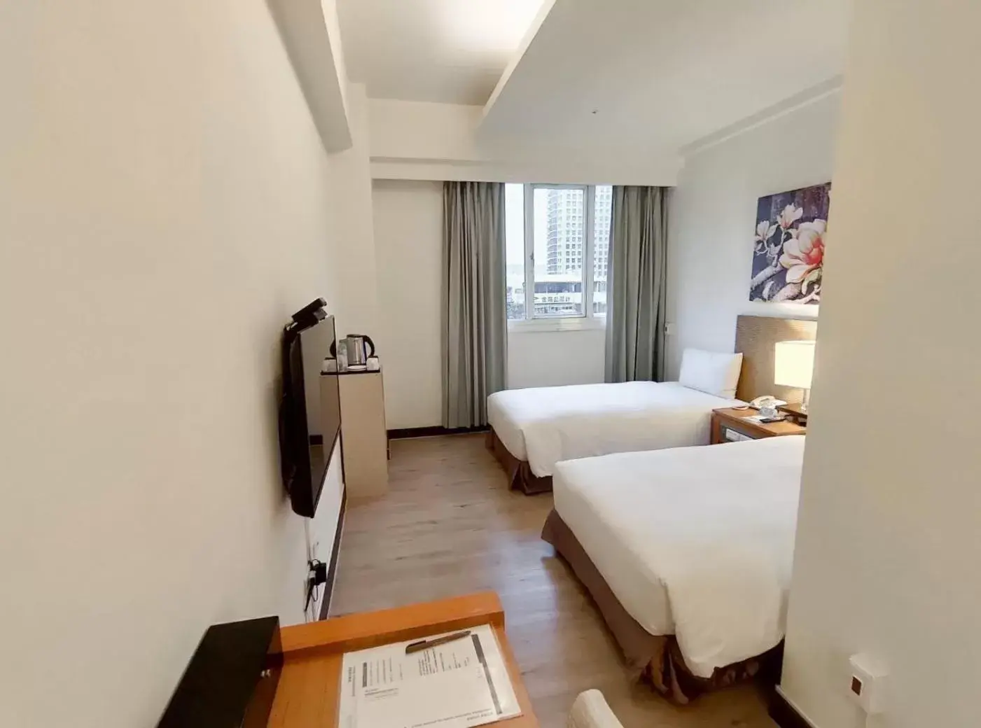 Double Room - Accessible Room in Guide Education Culture Hotel Kaohsiung Museum of Fine Arts Double Room - Accessible Room in Guide Education Culture Hotel Kaohsiung Museum of Fine Arts