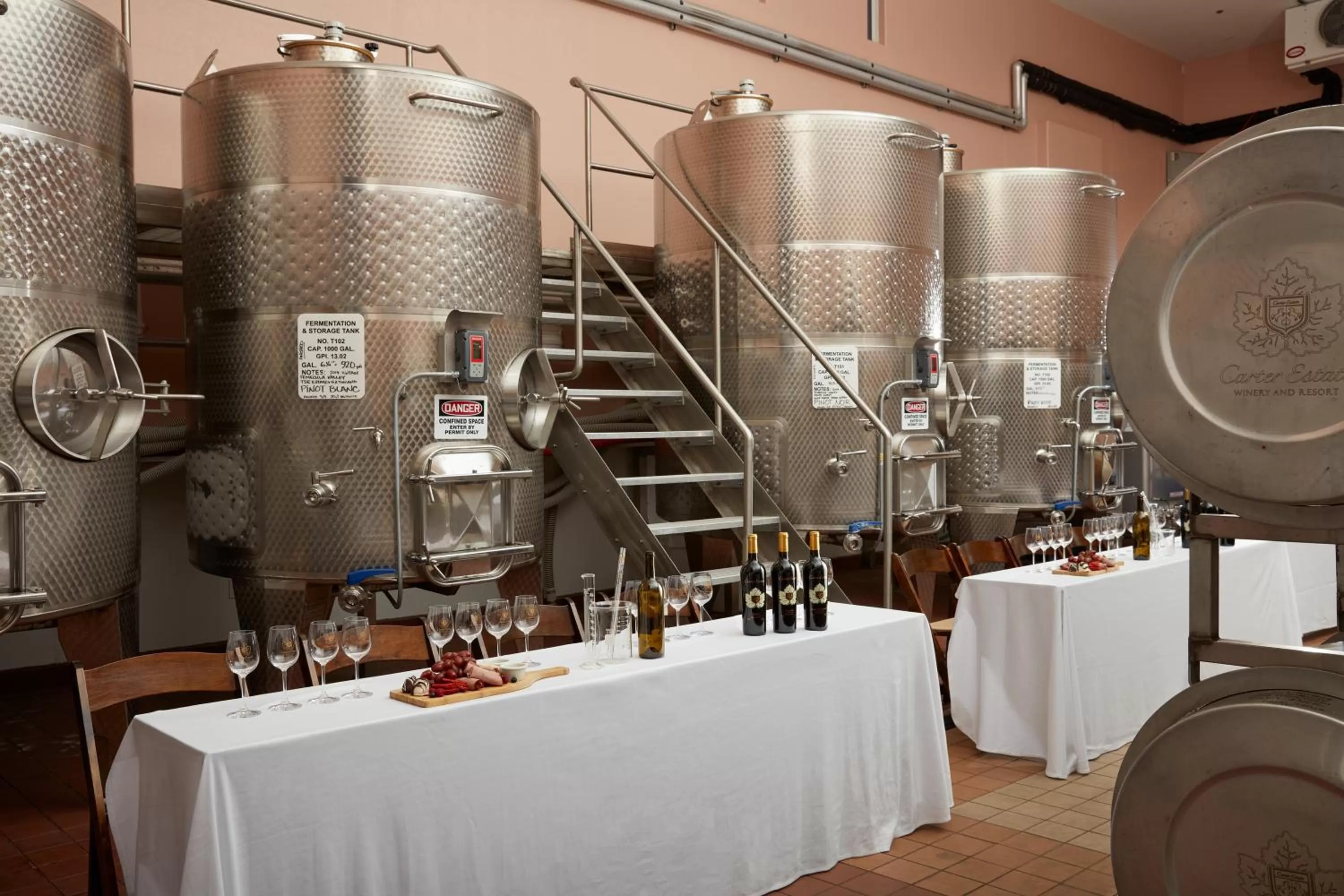 Drinks in Carter Estate Winery and Resort