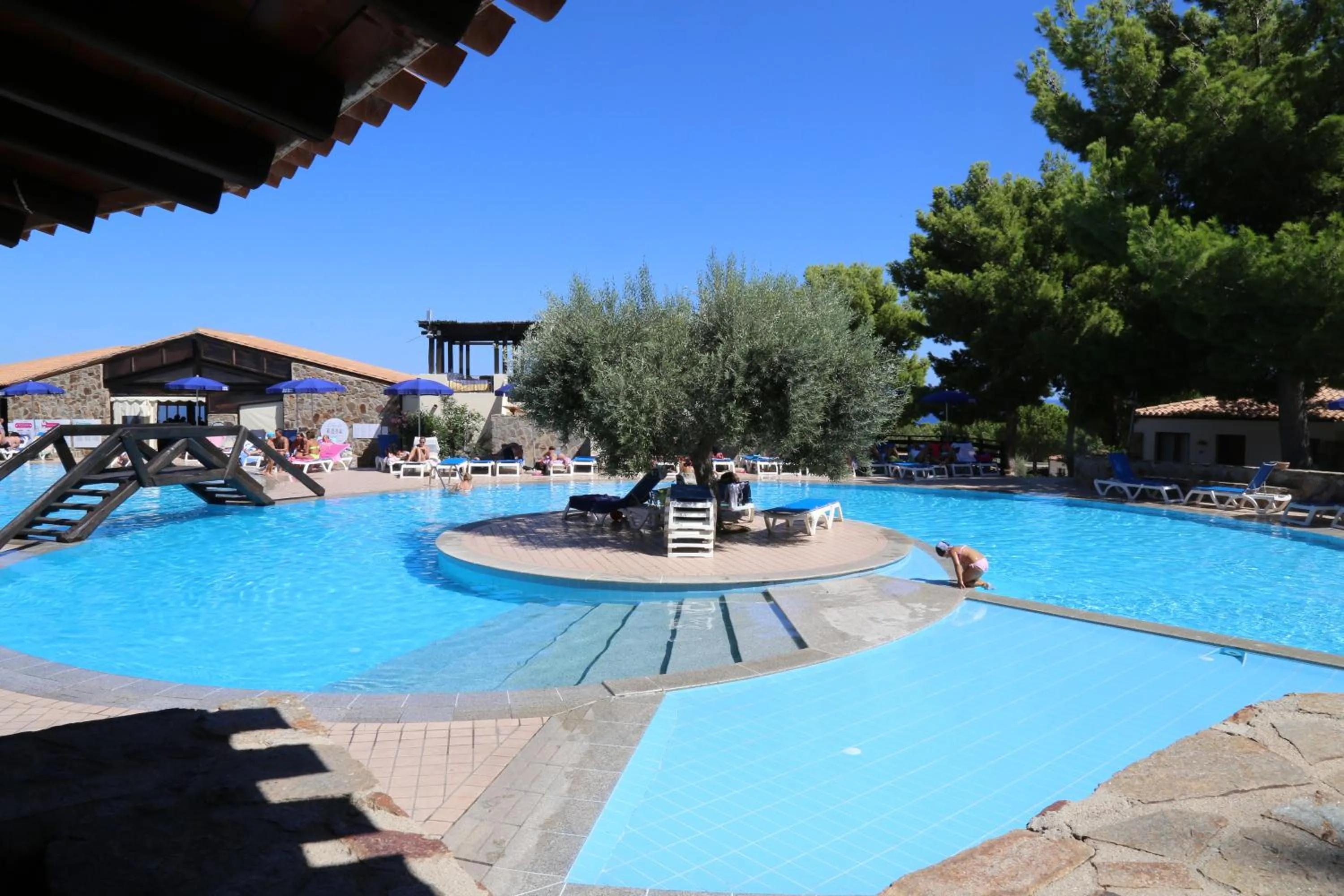 Swimming pool in Club Esse Cala Gonone