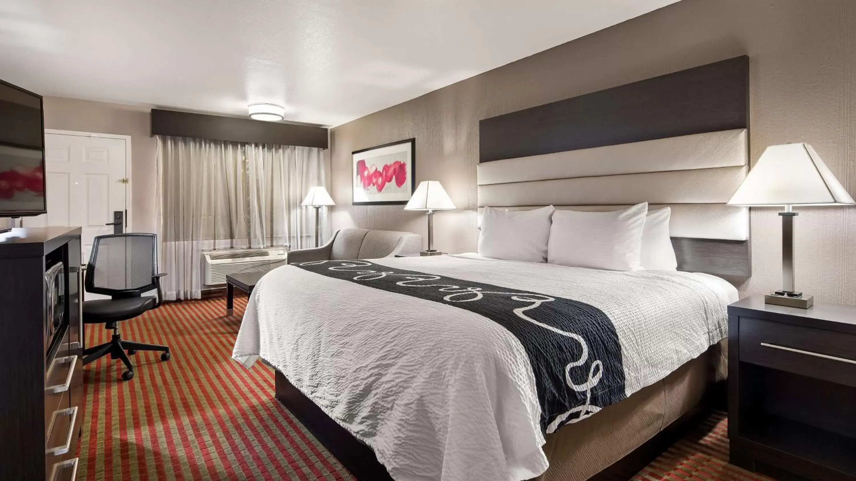 King Room with Bath Tub - Disability Access Room/Non-Smoking in Best Western Deming Southwest Inn King Room with Bath Tub - Disability Access Room/Non-Smoking in Best Western Deming Southwest Inn