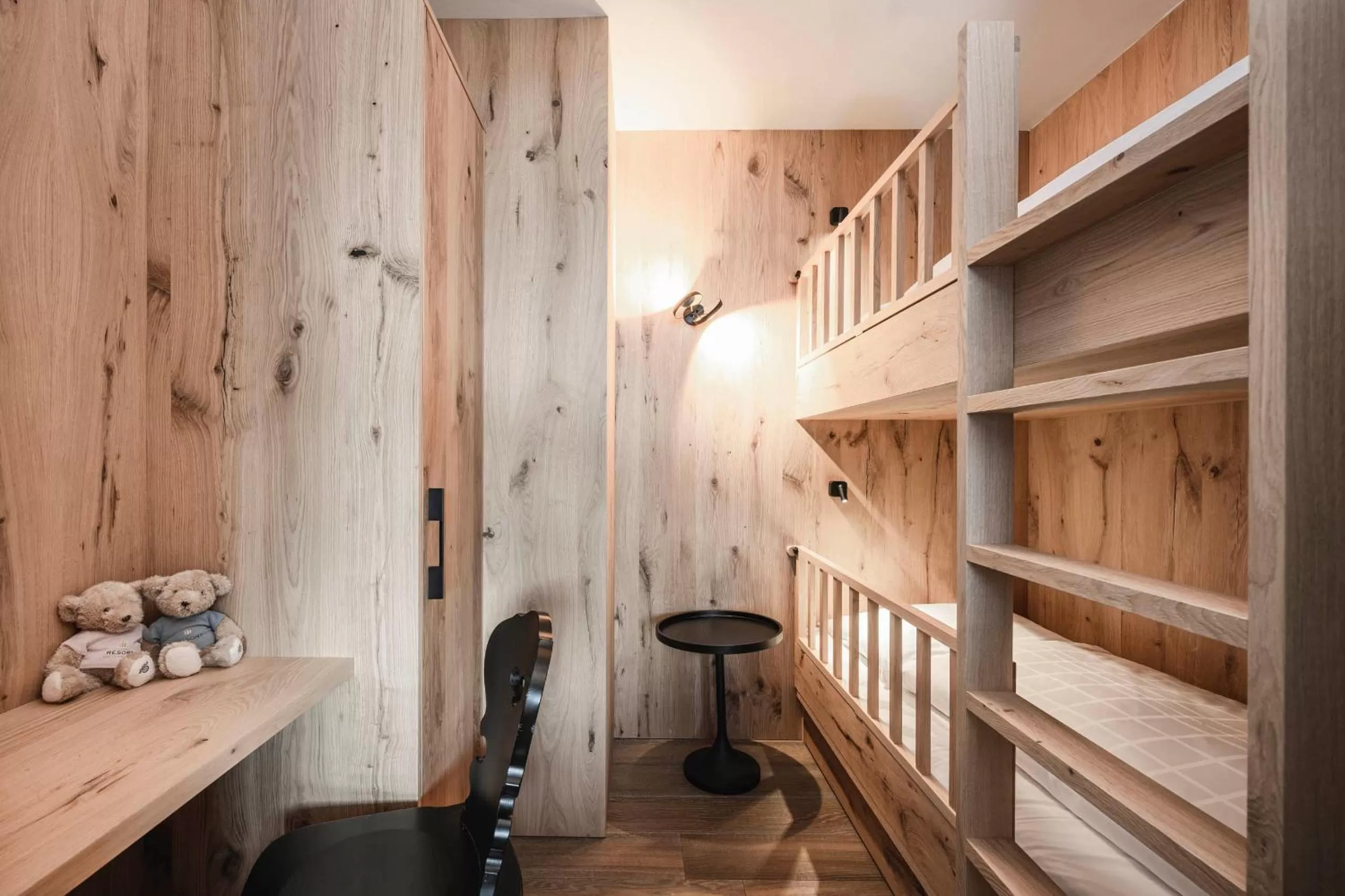 Bedroom in Schenna Resort