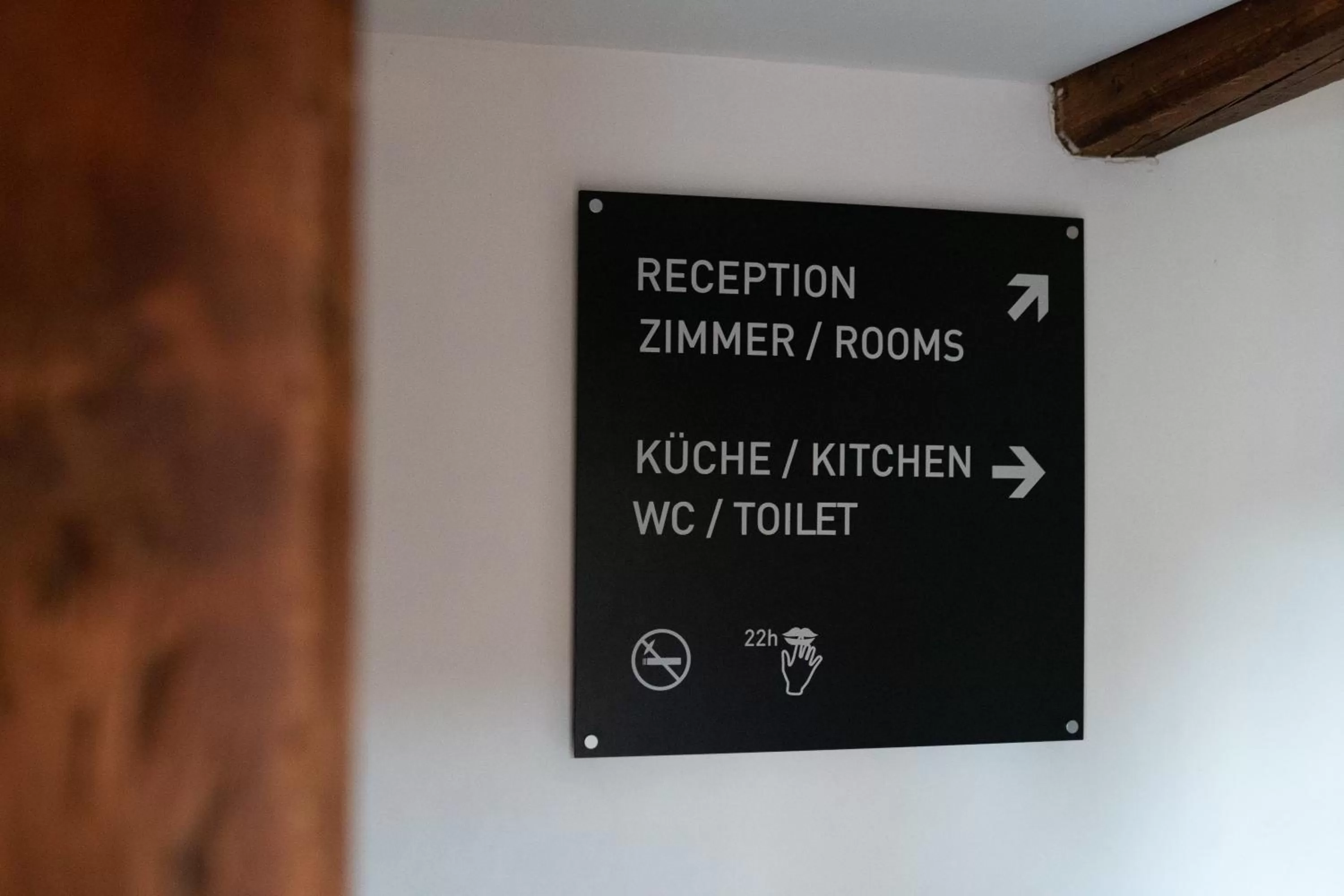 Lobby or reception, TV/Entertainment Center in Emme Lodge