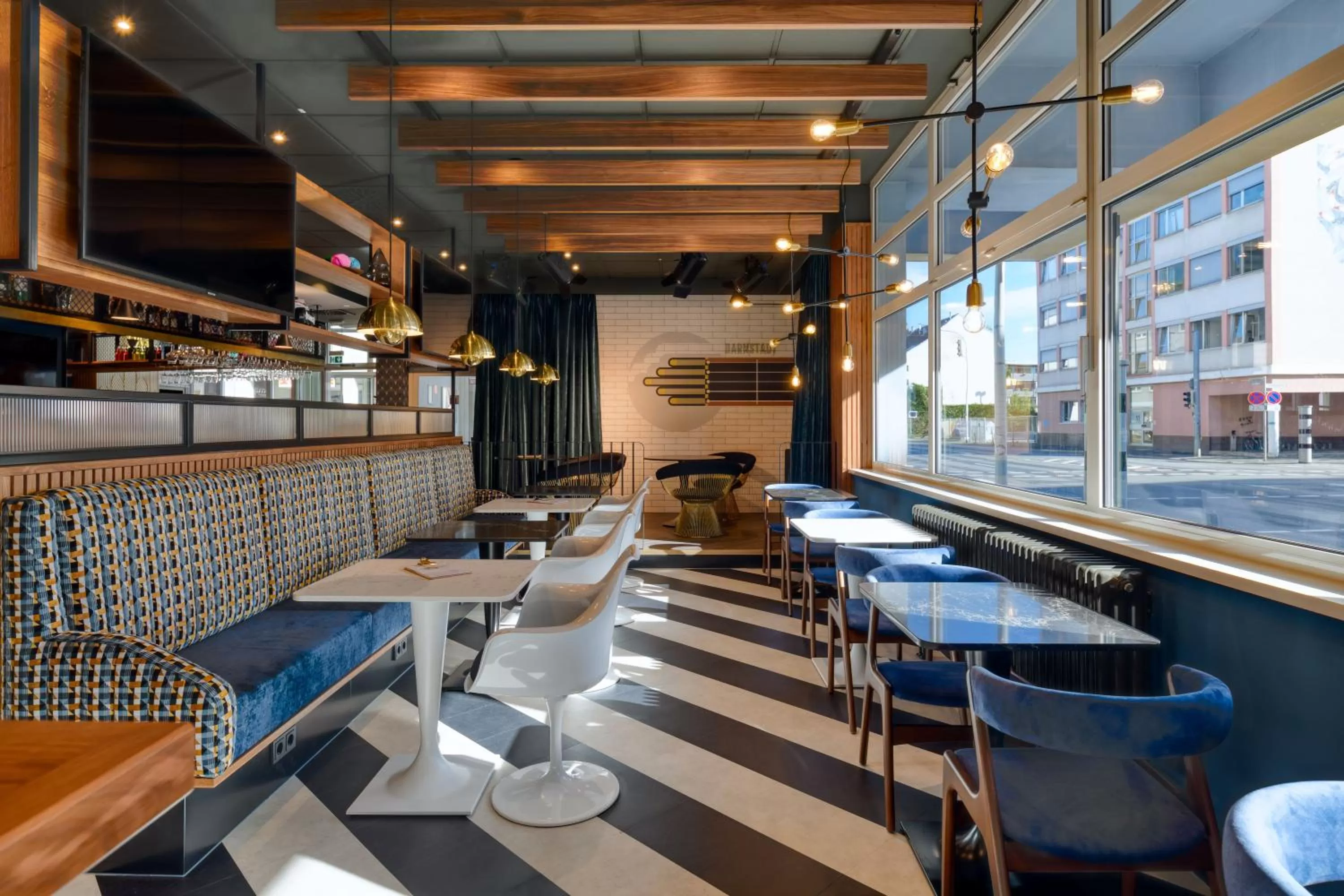 Lounge or bar in T H E Darmstadt
