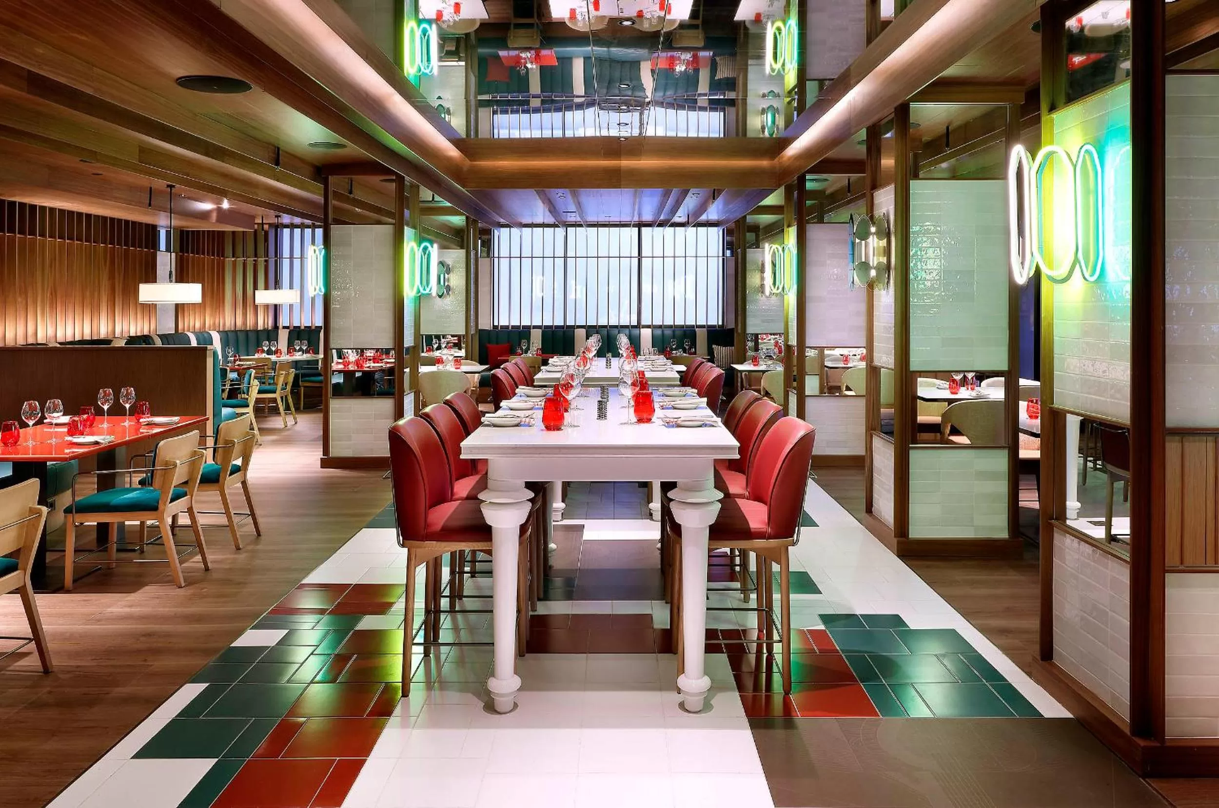 Restaurant/places to eat in Hard Rock Hotel Madrid