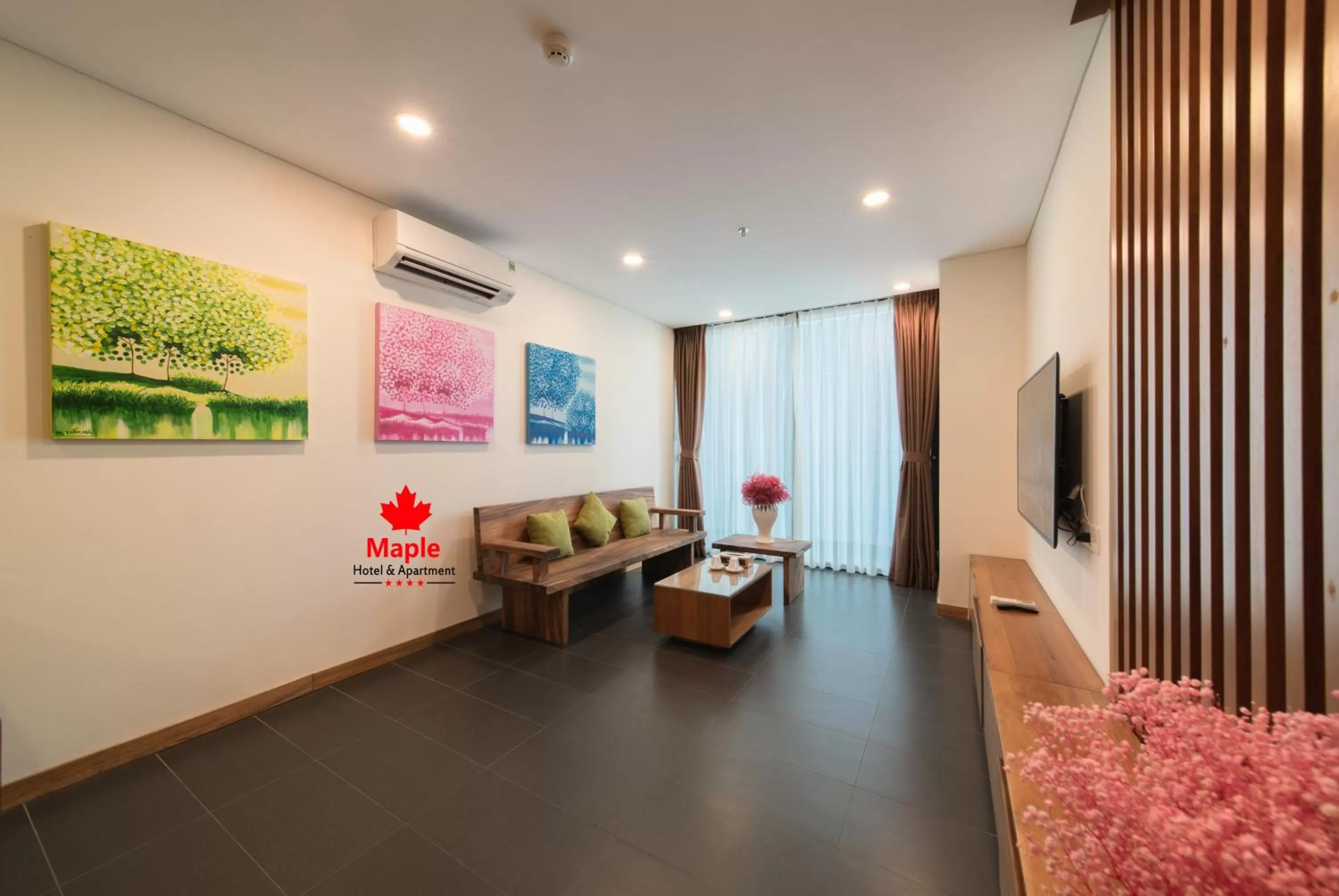 Guests in Maple Hotel & Apartment