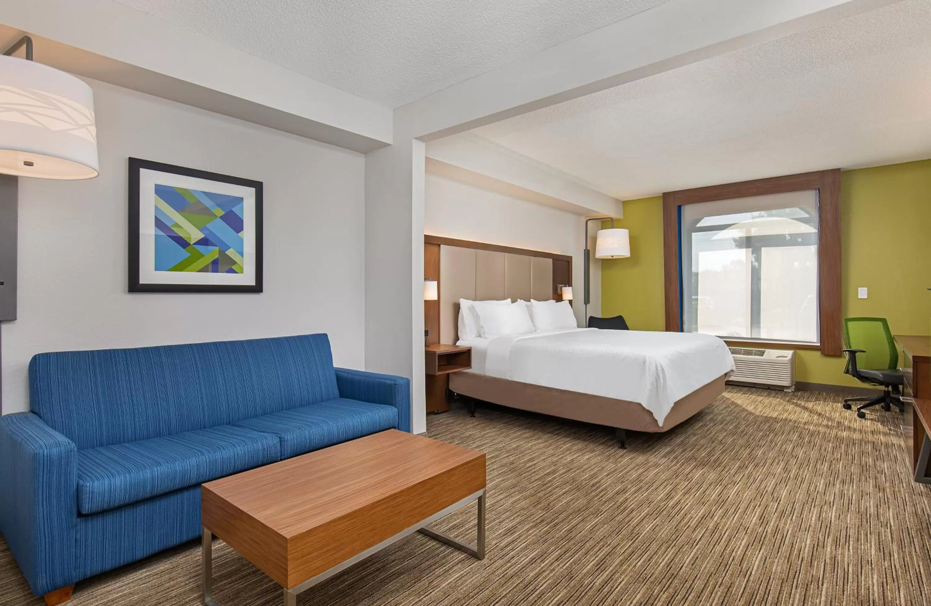 Photo of the whole room, Bed in Holiday Inn Express Hotel & Suites Mount Juliet - Nashville Area by IHG