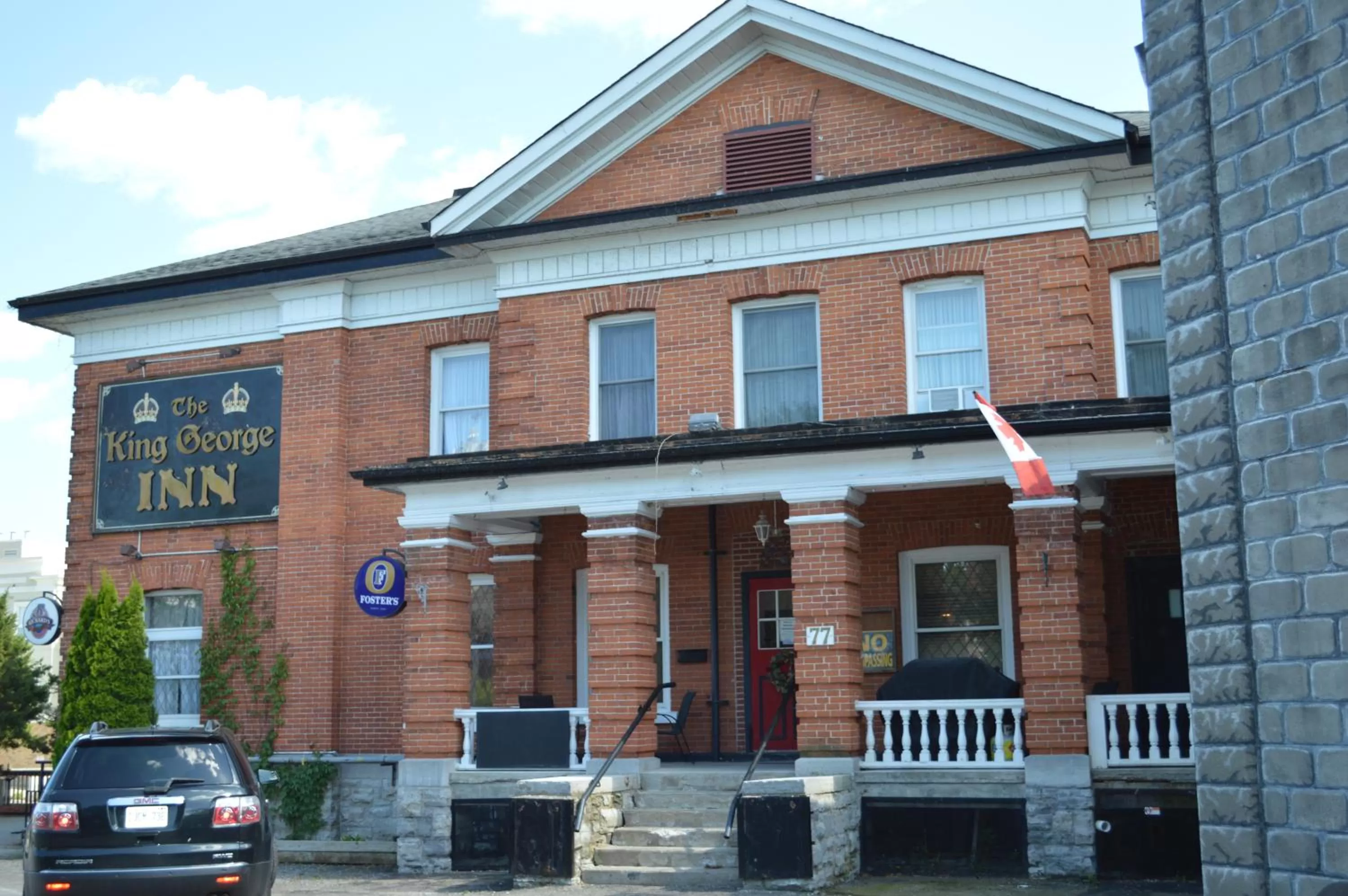 Property building in The King George Inn