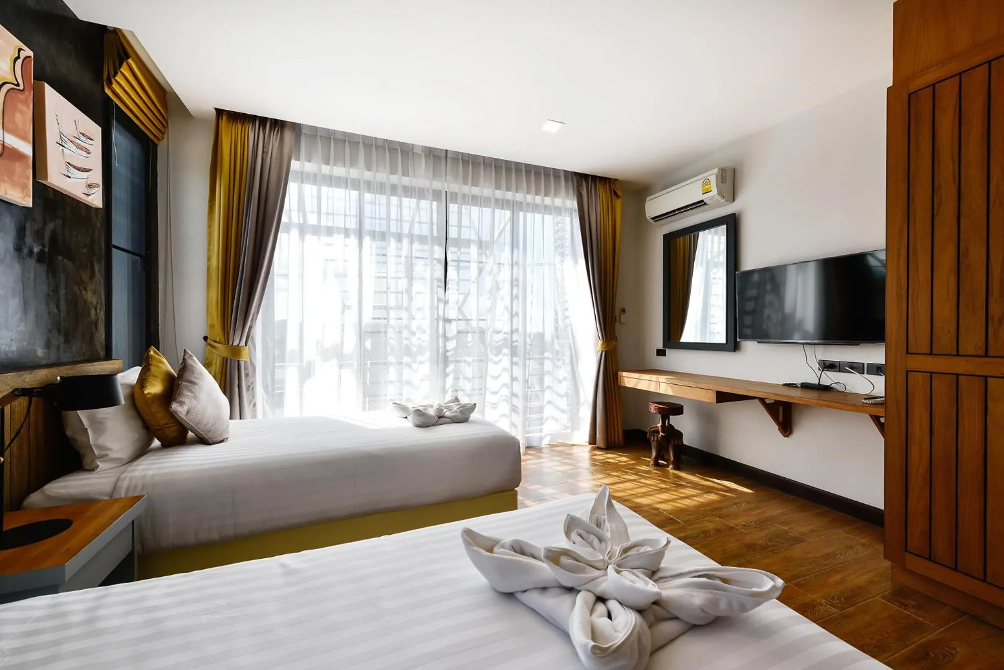 Bed in Casa Bella Phuket