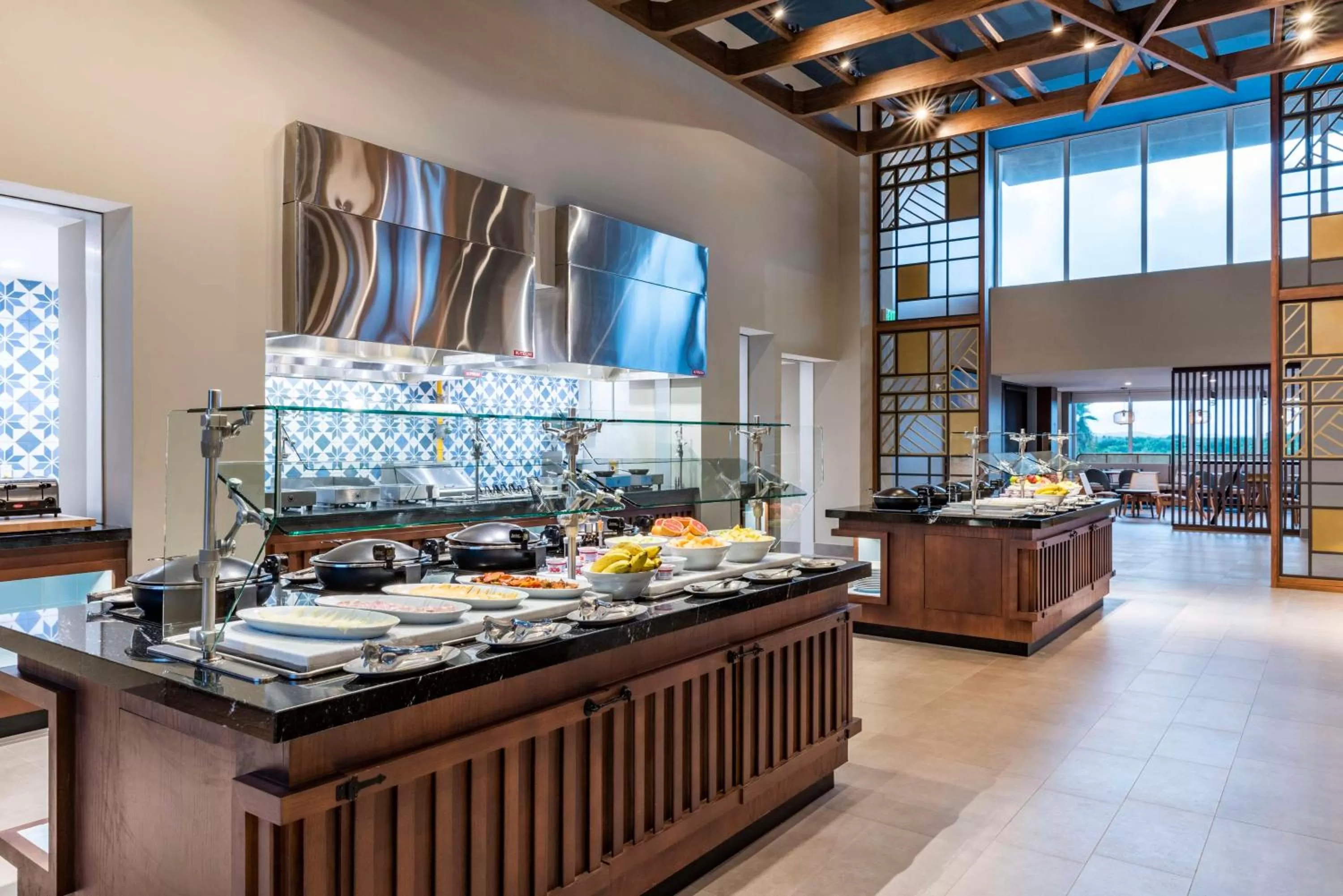 Restaurant/places to eat in Embassy Suites By Hilton Aruba Beach Resort