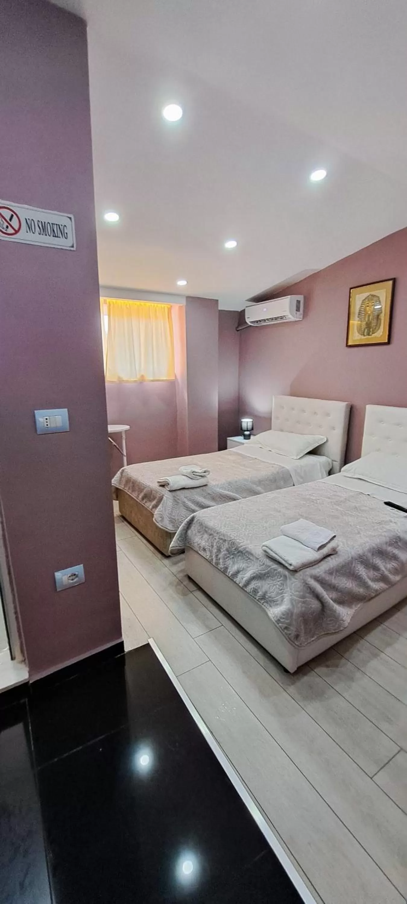 Bed in CityCenterHotel Shkoder