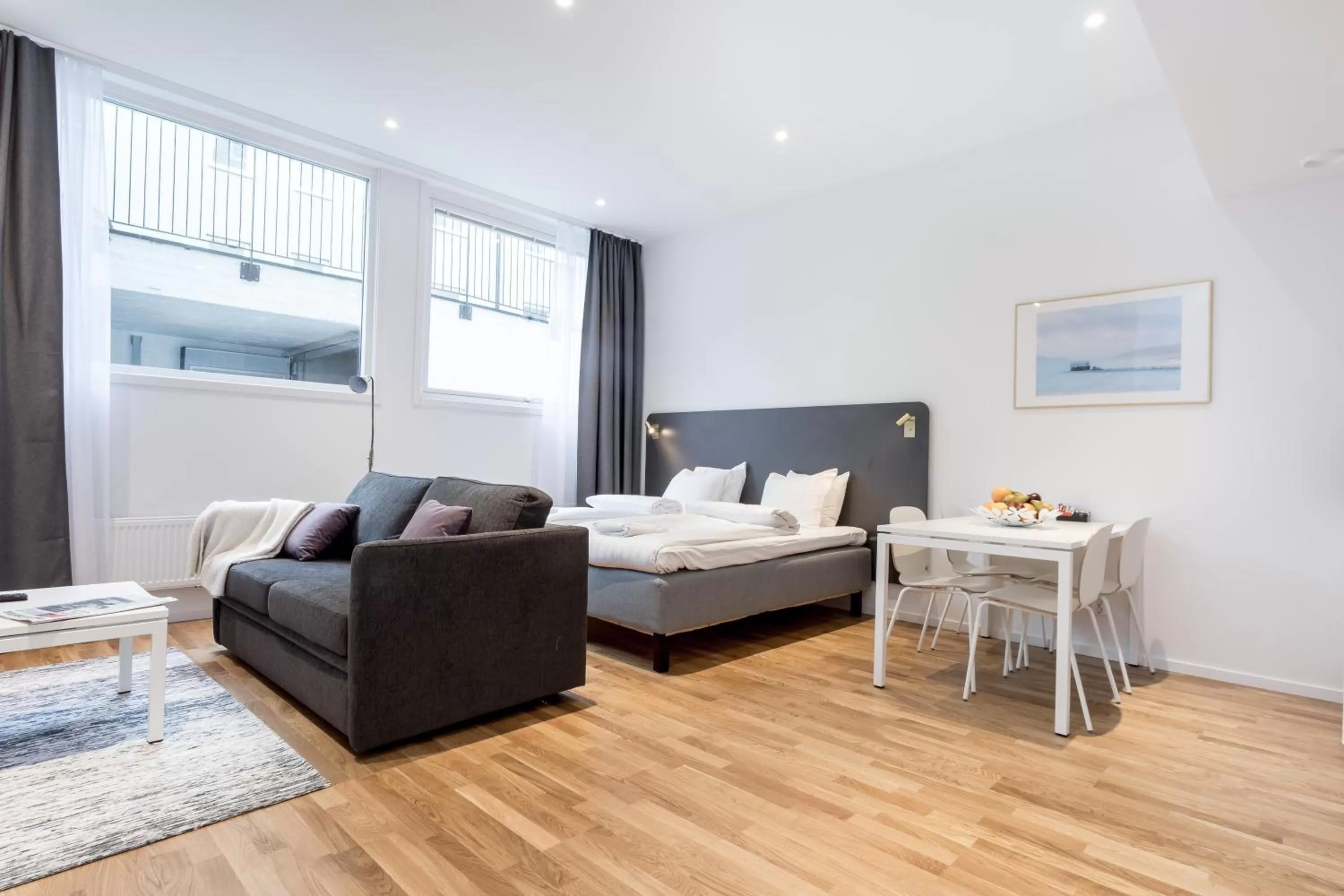 Area and facilities, Bed in ApartDirect Sundbyberg