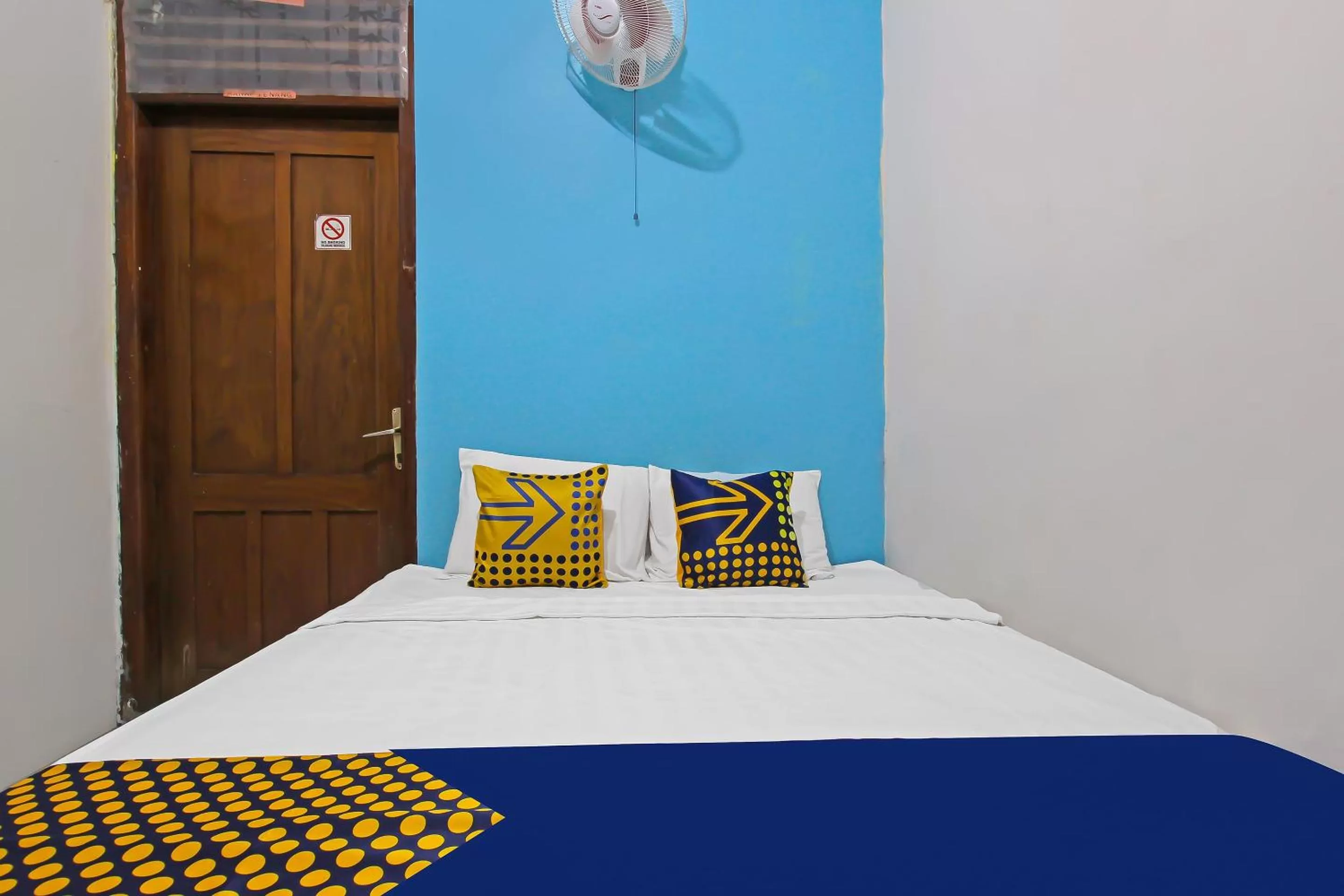 Bedroom, Bed in SPOT ON 91911 Rejeki Homestay Syariah Malioboro