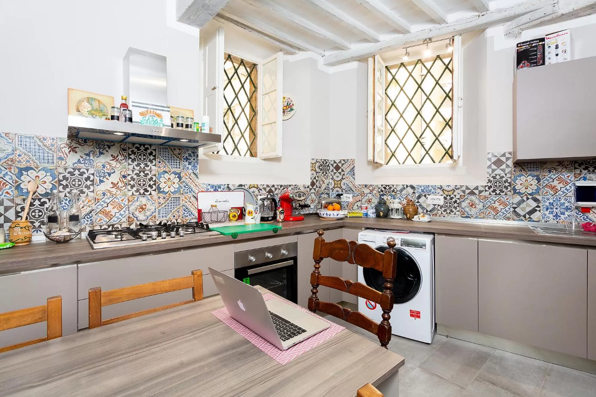 Kitchen or kitchenette in Casa Dreosti