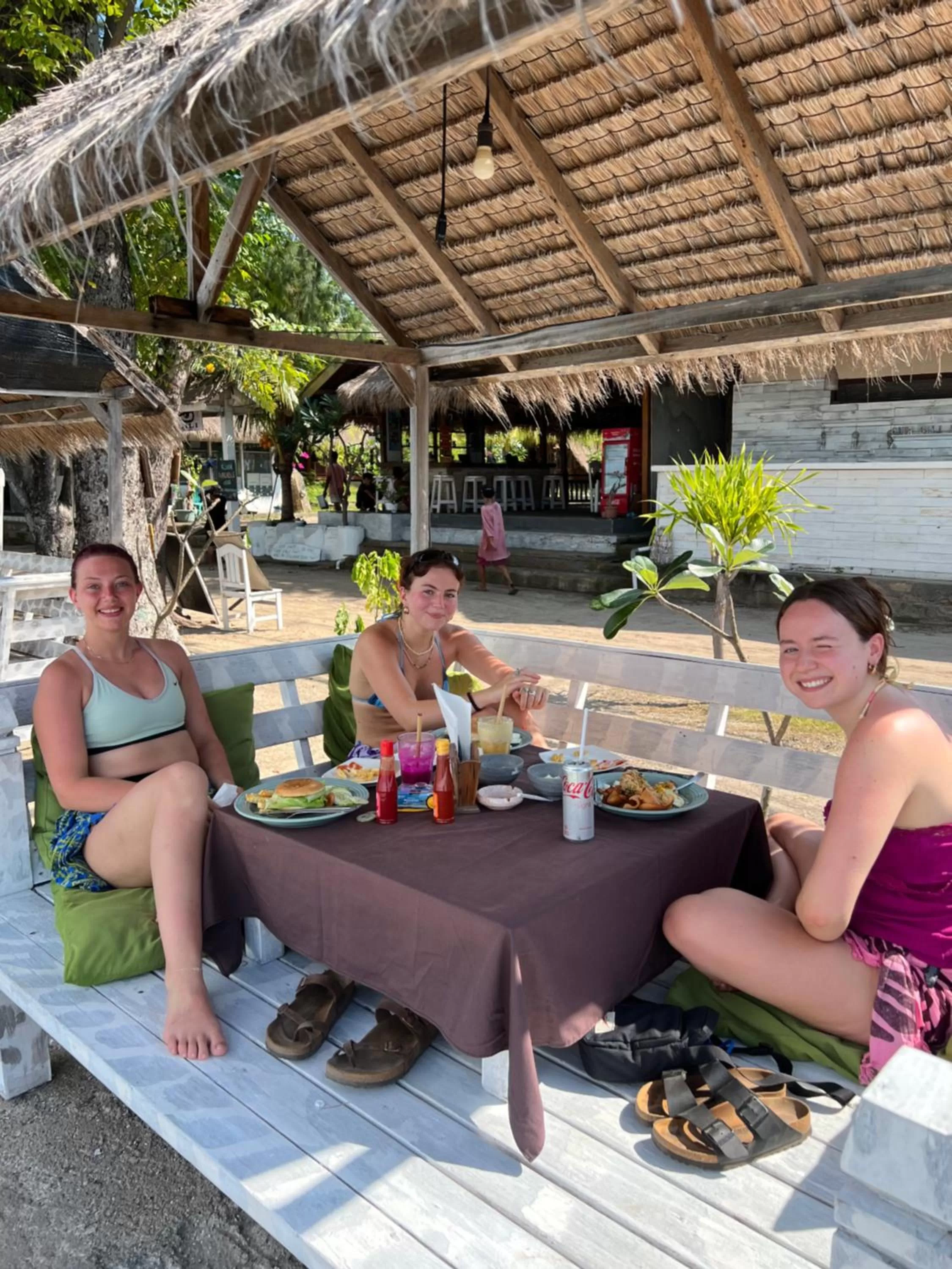 People in Gita Gili Bungalow