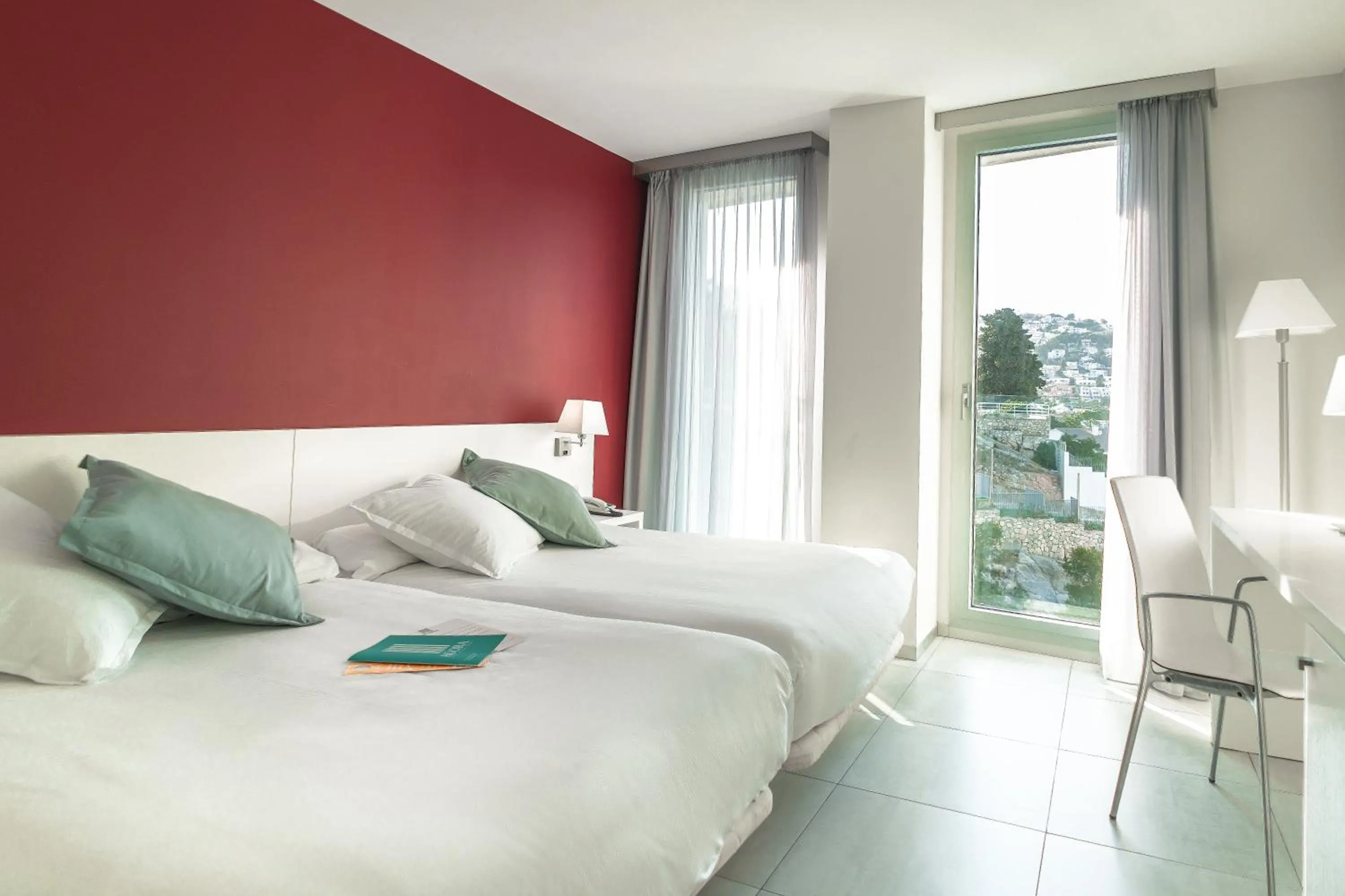 Photo of the whole room in Ágora Spa & Resort